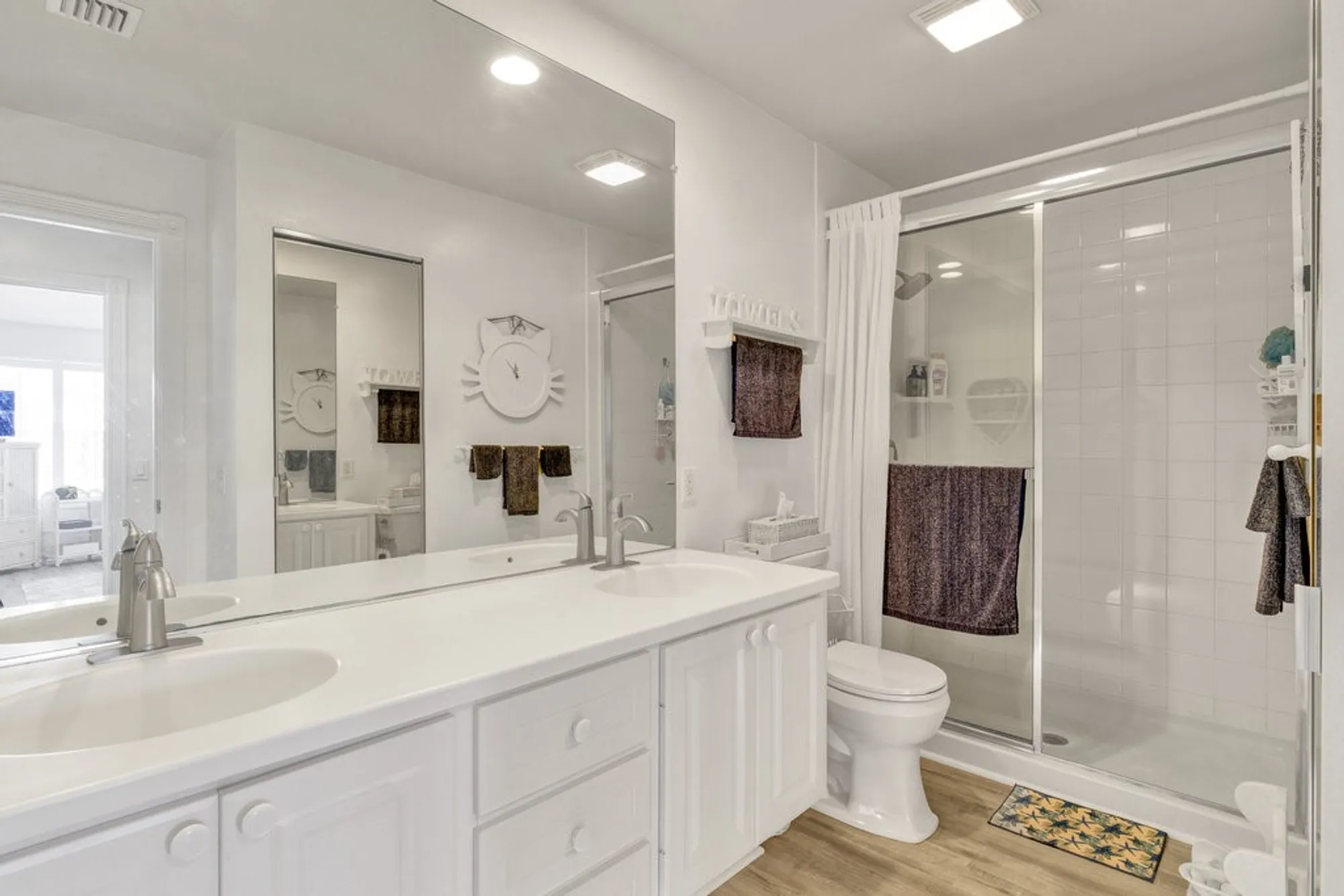 Property Slideshow image 14 of 35 | 4934 corsica sq, Vero Beach, FL, 32967