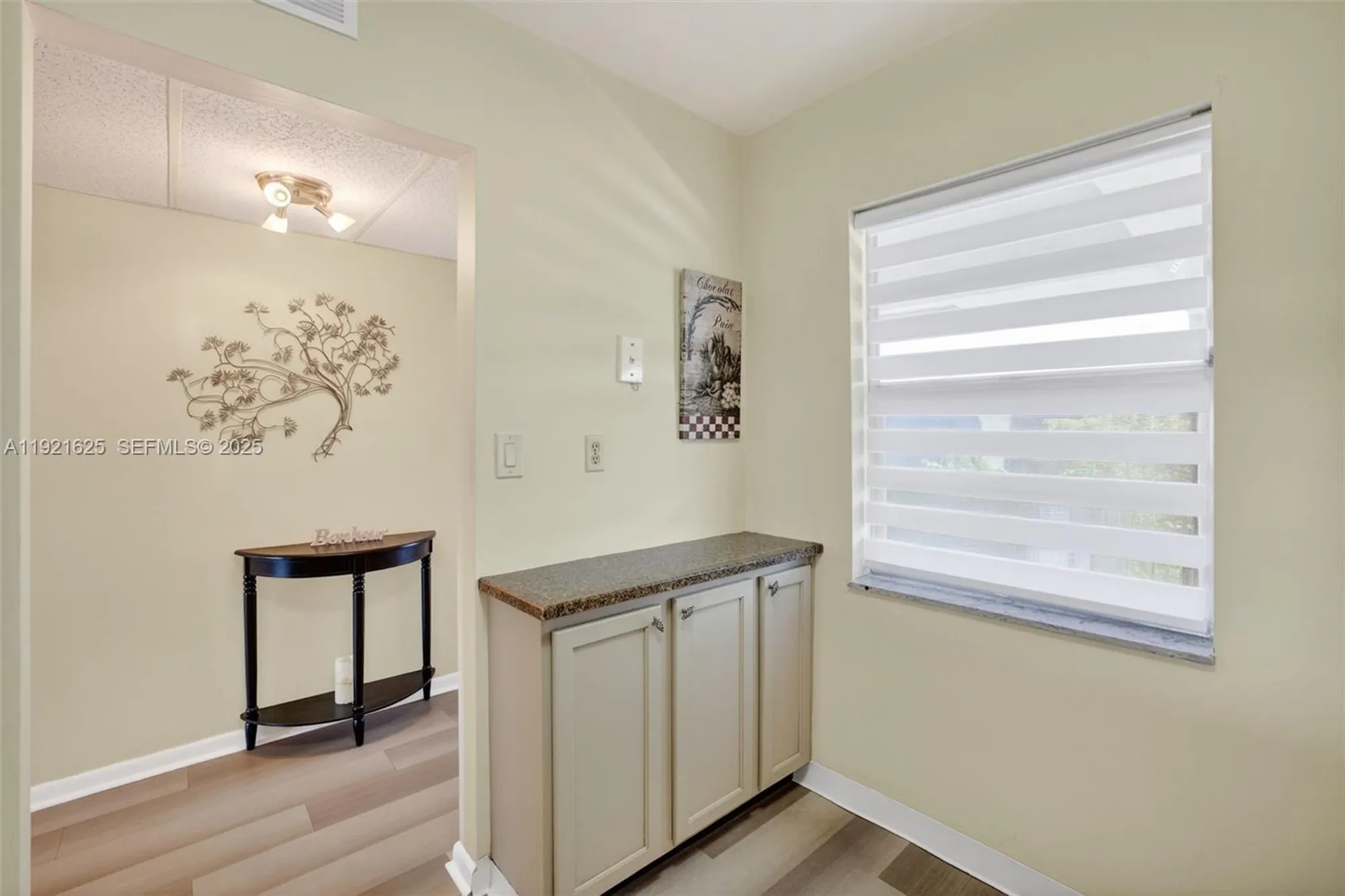 Property Slideshow image 15 of 44 | 7817 golf circle dr 301, Margate, FL, 33063