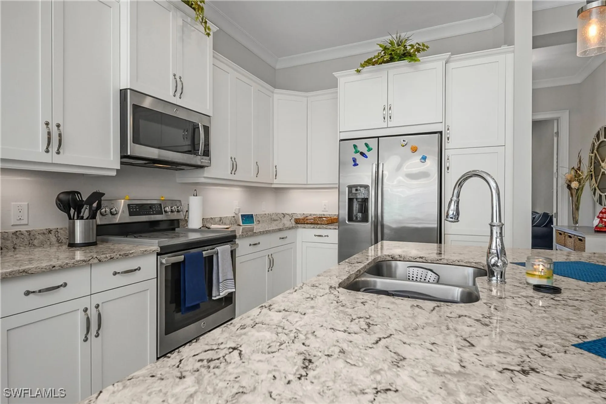 Property Slideshow image 10 of 50 | 6552 dominica dr unit 101, Naples, FL, 34113