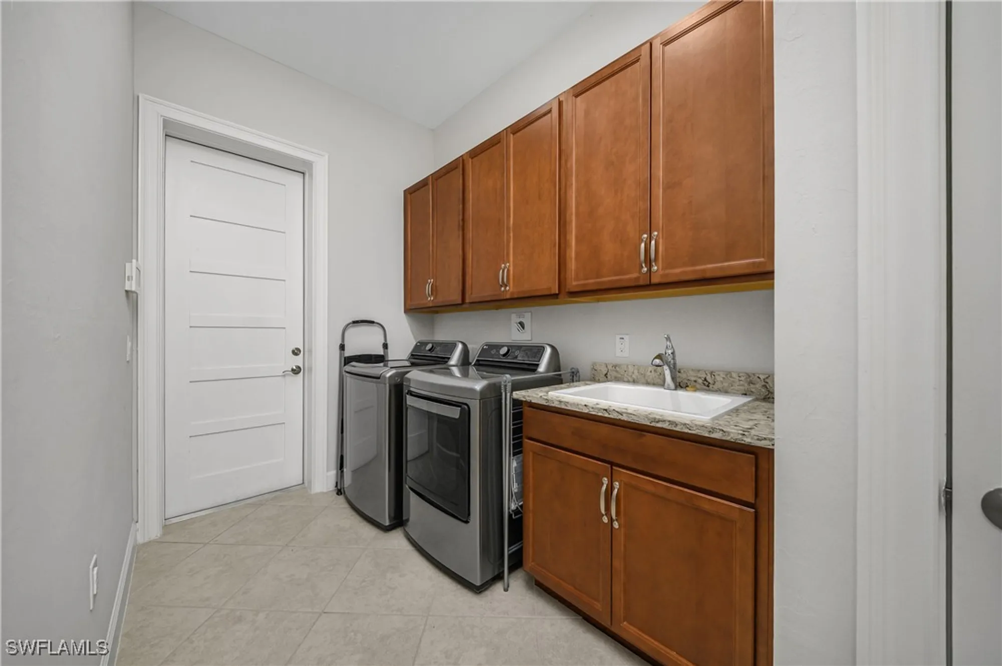 Property Slideshow image 27 of 50 | 6552 dominica dr unit 101, Naples, FL, 34113