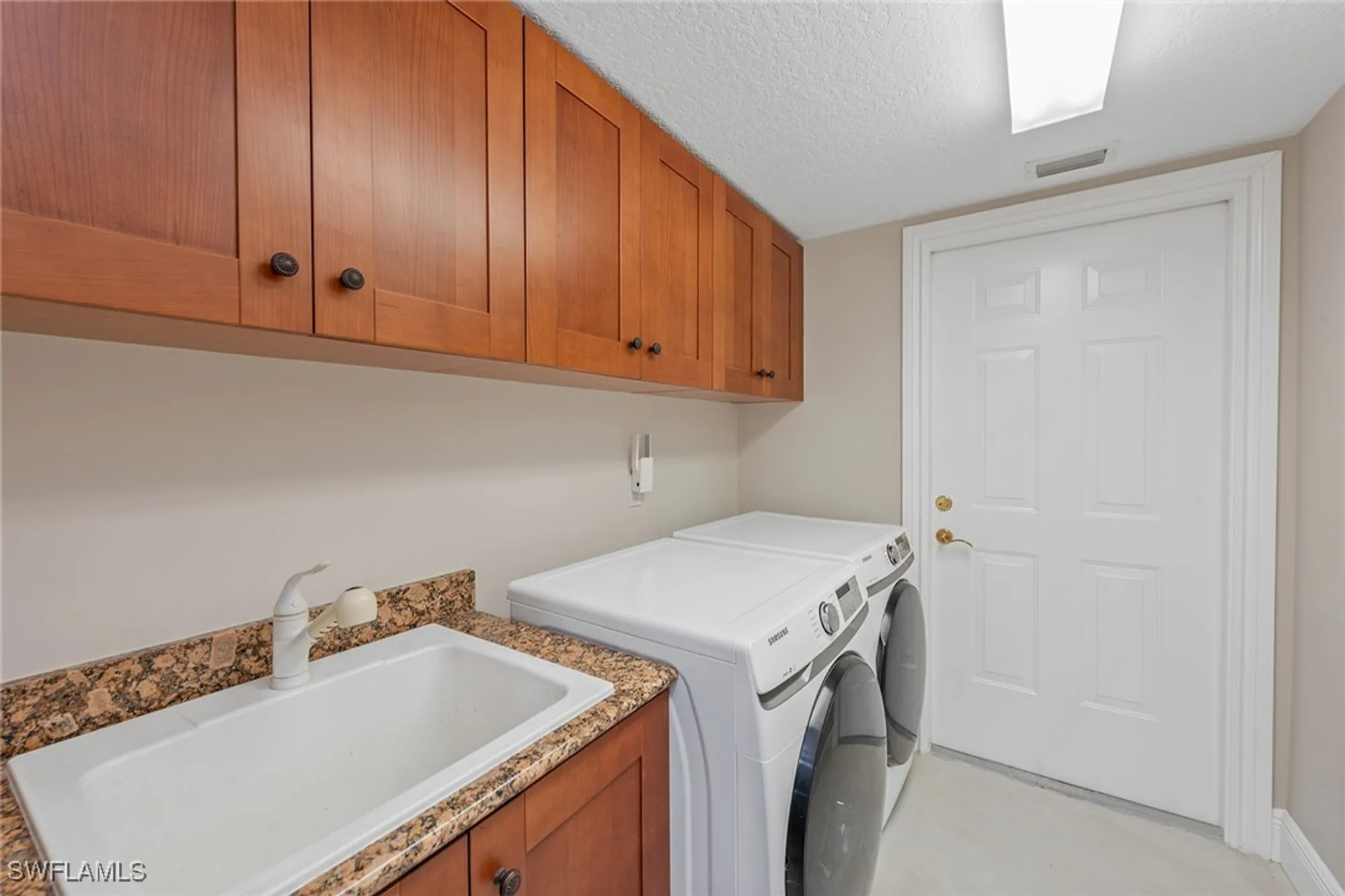 Property Slideshow image 24 of 48 | 9234 tesoro ln 104, Naples, FL, 34114