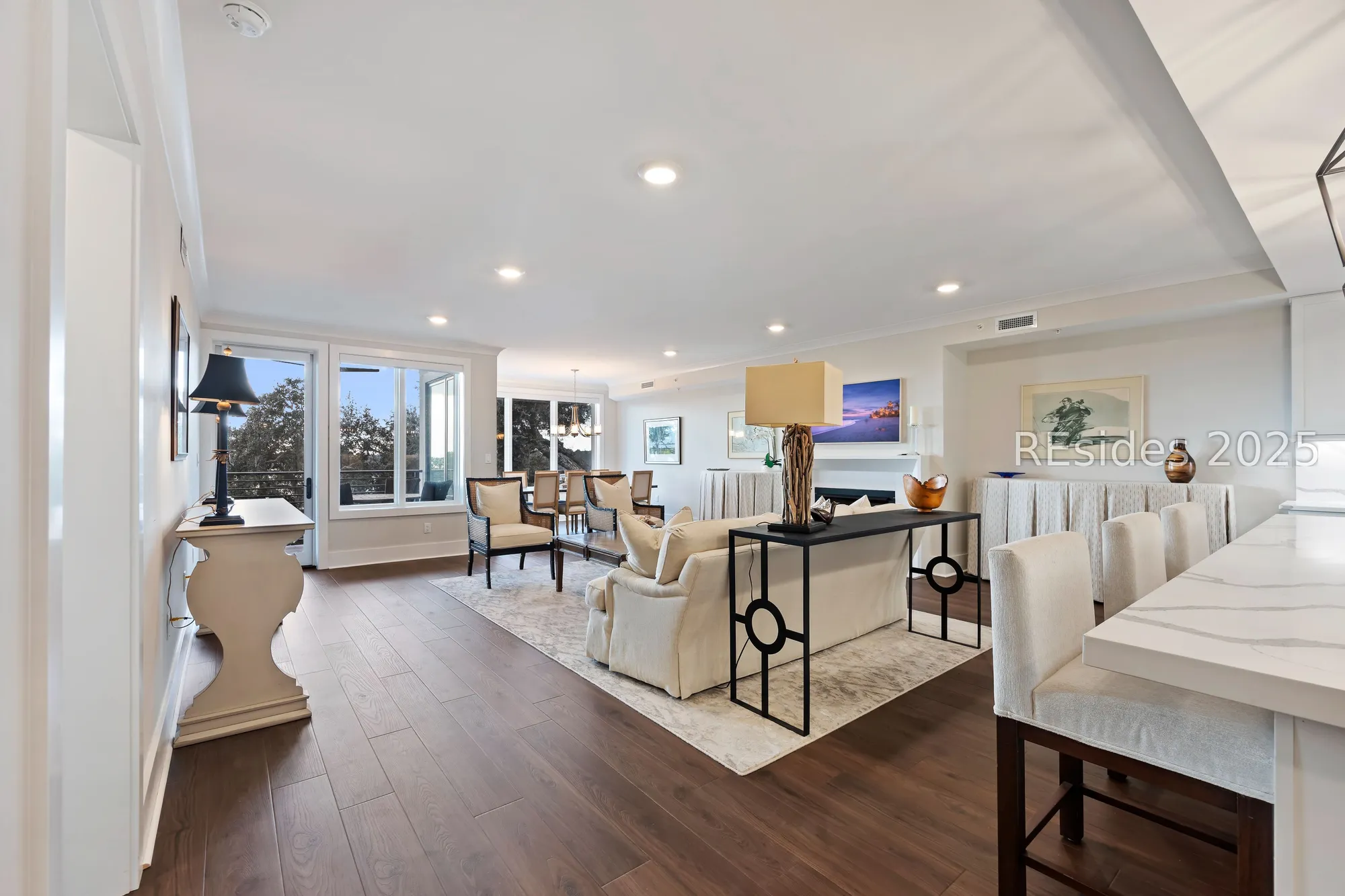 Property Slideshow image 11 of 63 | 63 skull creek dr apt 402, Hilton Head Island, SC, 29926