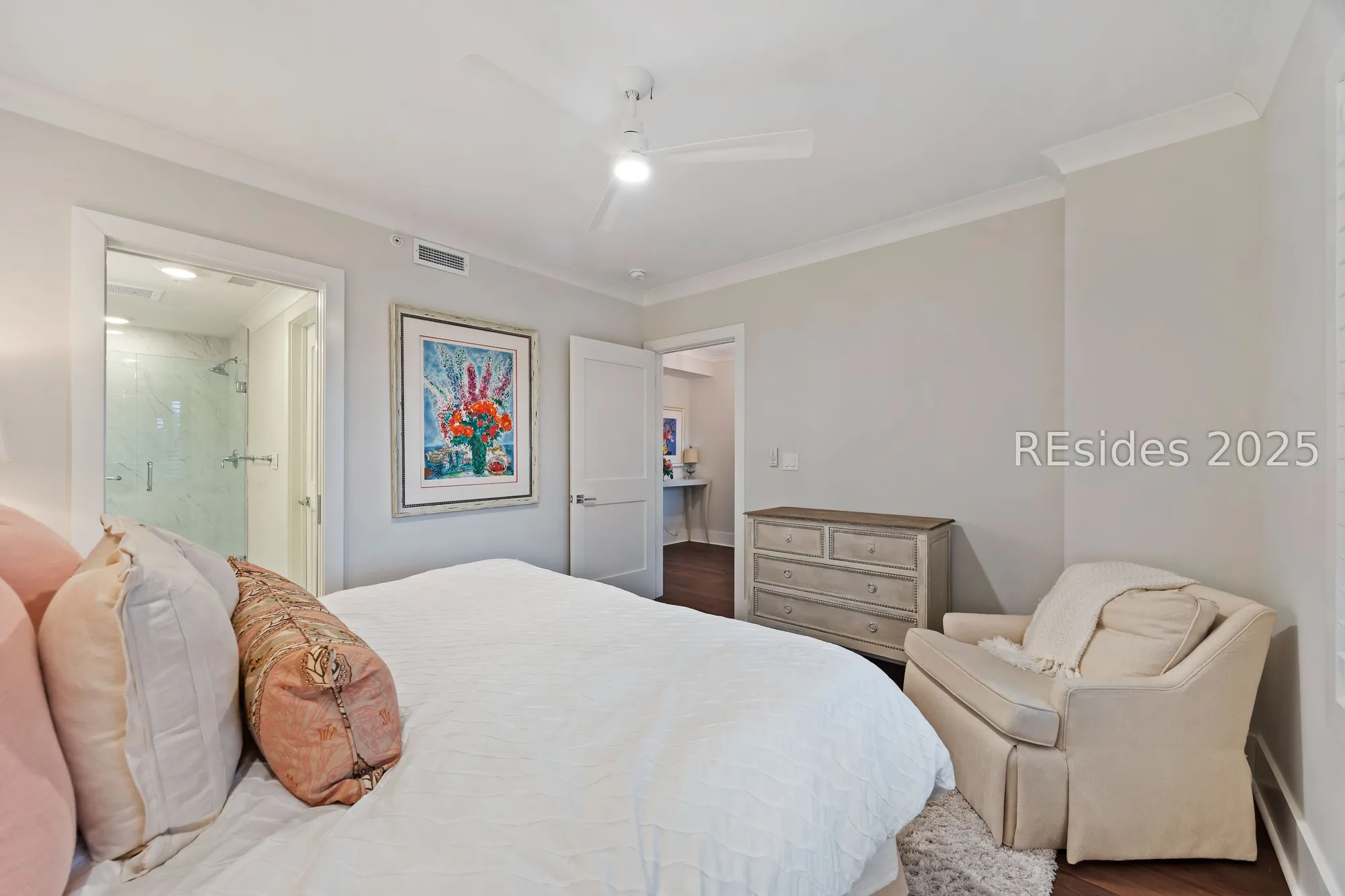 Property Slideshow image 38 of 63 | 63 skull creek dr apt 402, Hilton Head Island, SC, 29926