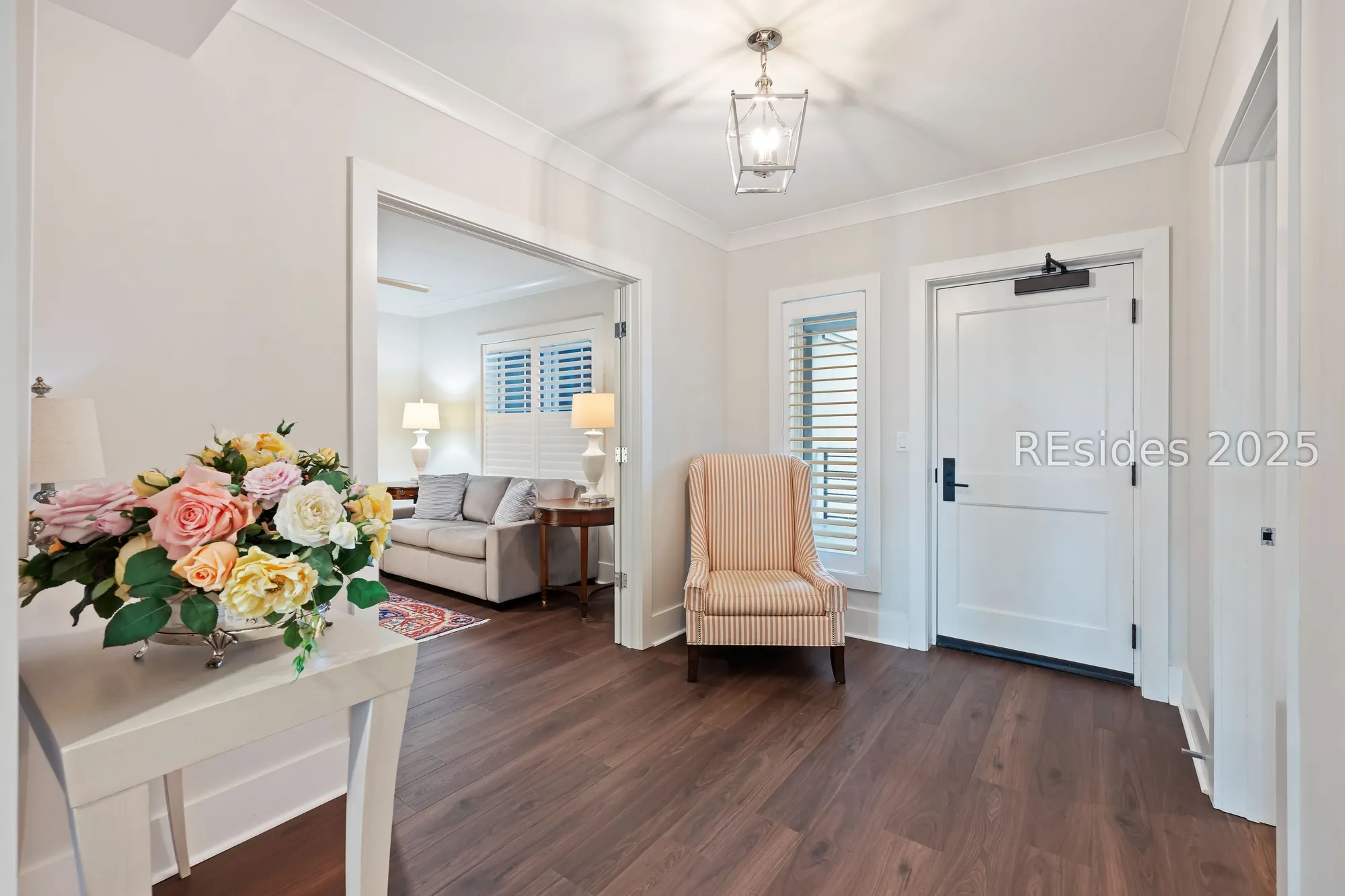 Property Slideshow image 5 of 63 | 63 skull creek dr apt 402, Hilton Head Island, SC, 29926