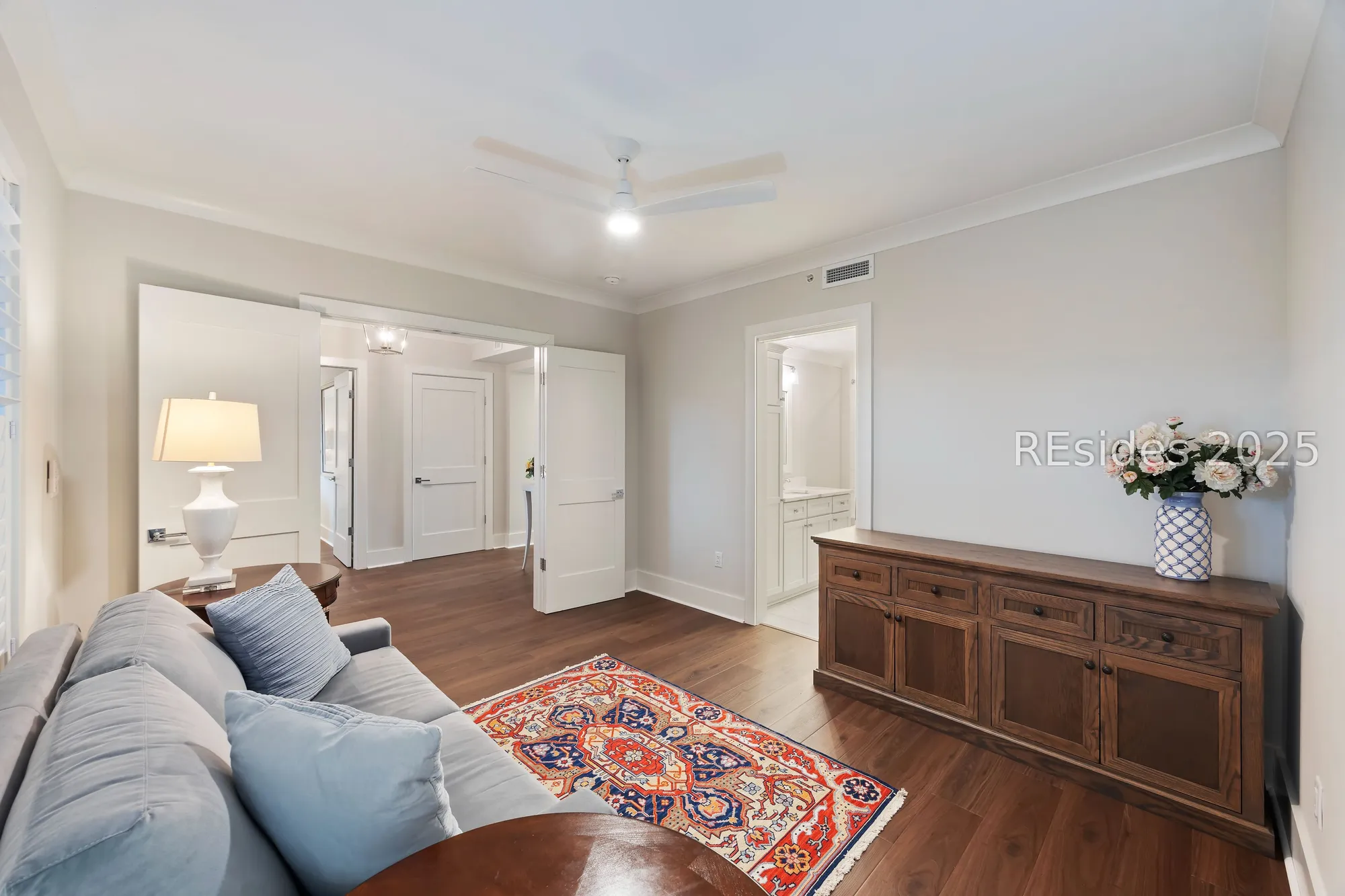 Property Slideshow image 7 of 63 | 63 skull creek dr apt 402, Hilton Head Island, SC, 29926