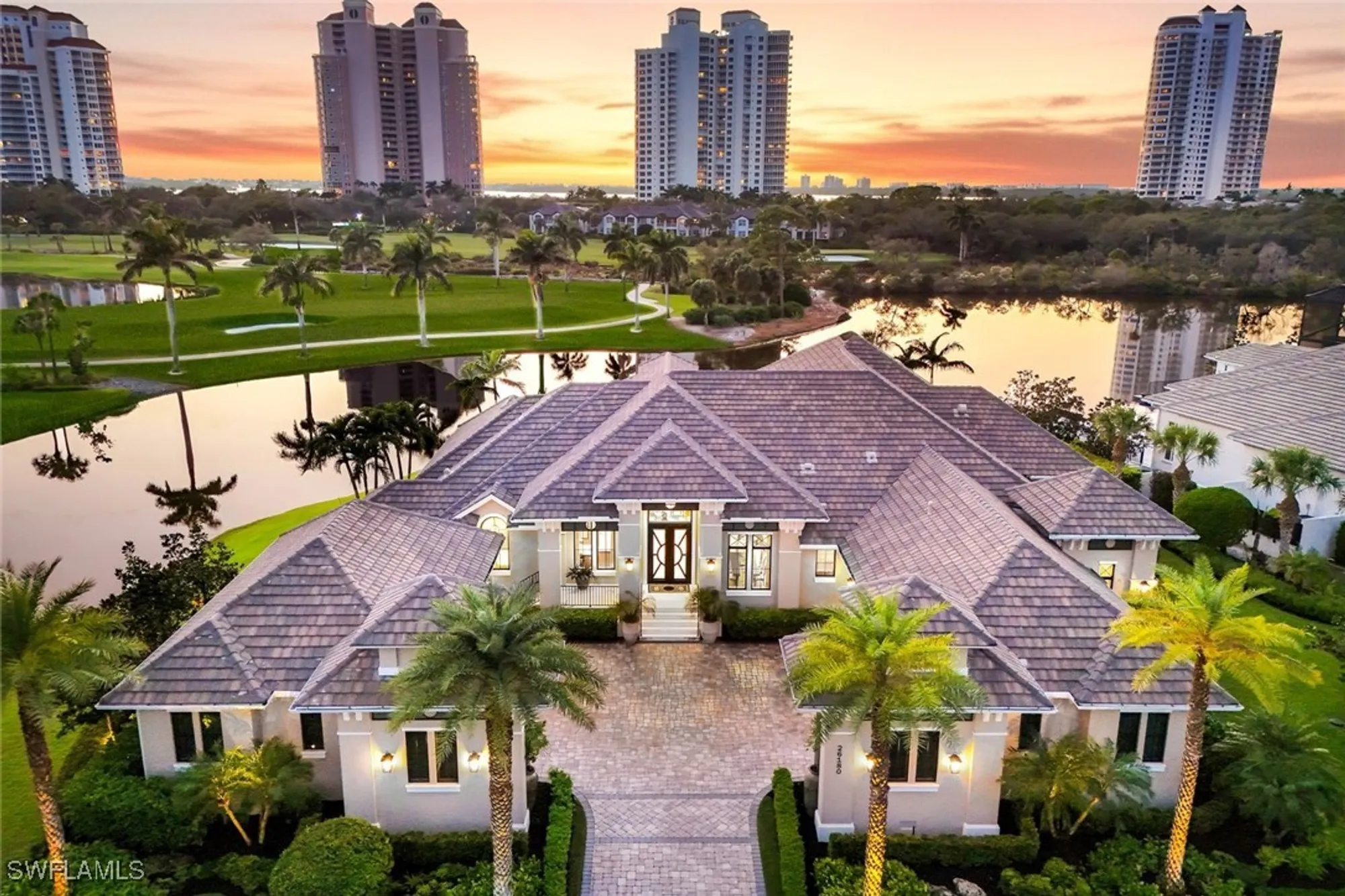 Property Slideshow image 1 of 47 | 26180 woodlyn dr, Bonita Springs, FL, 34134