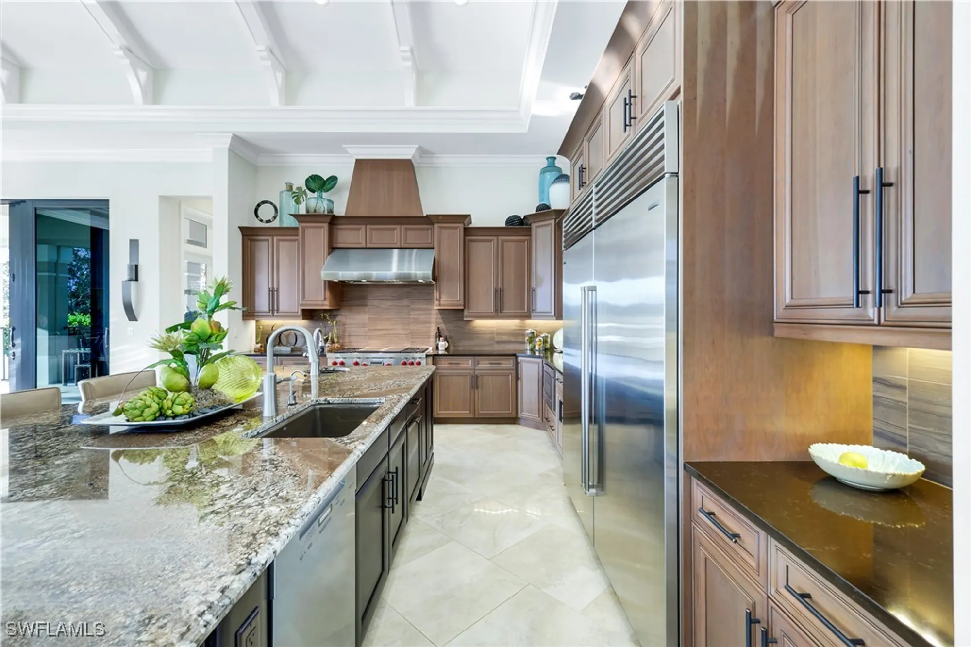Property Slideshow image 11 of 47 | 26180 woodlyn dr, Bonita Springs, FL, 34134