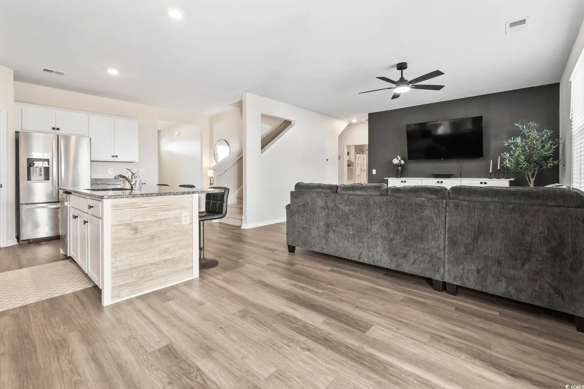 Property Slideshow image 14 of 40 | 320 vaccaro dr, Myrtle Beach, SC, 29588