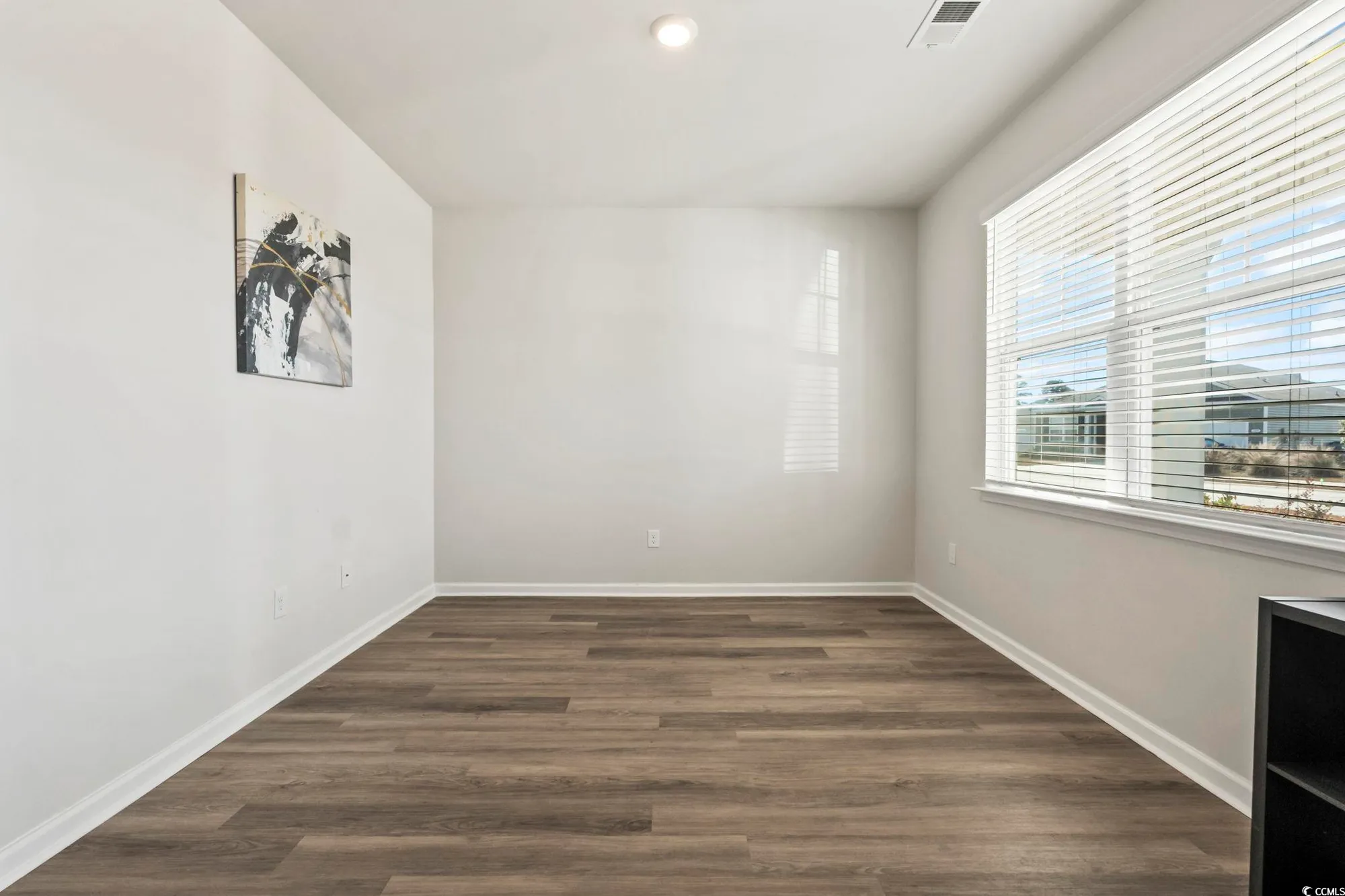 Property Slideshow image 16 of 40 | 320 vaccaro dr, Myrtle Beach, SC, 29588