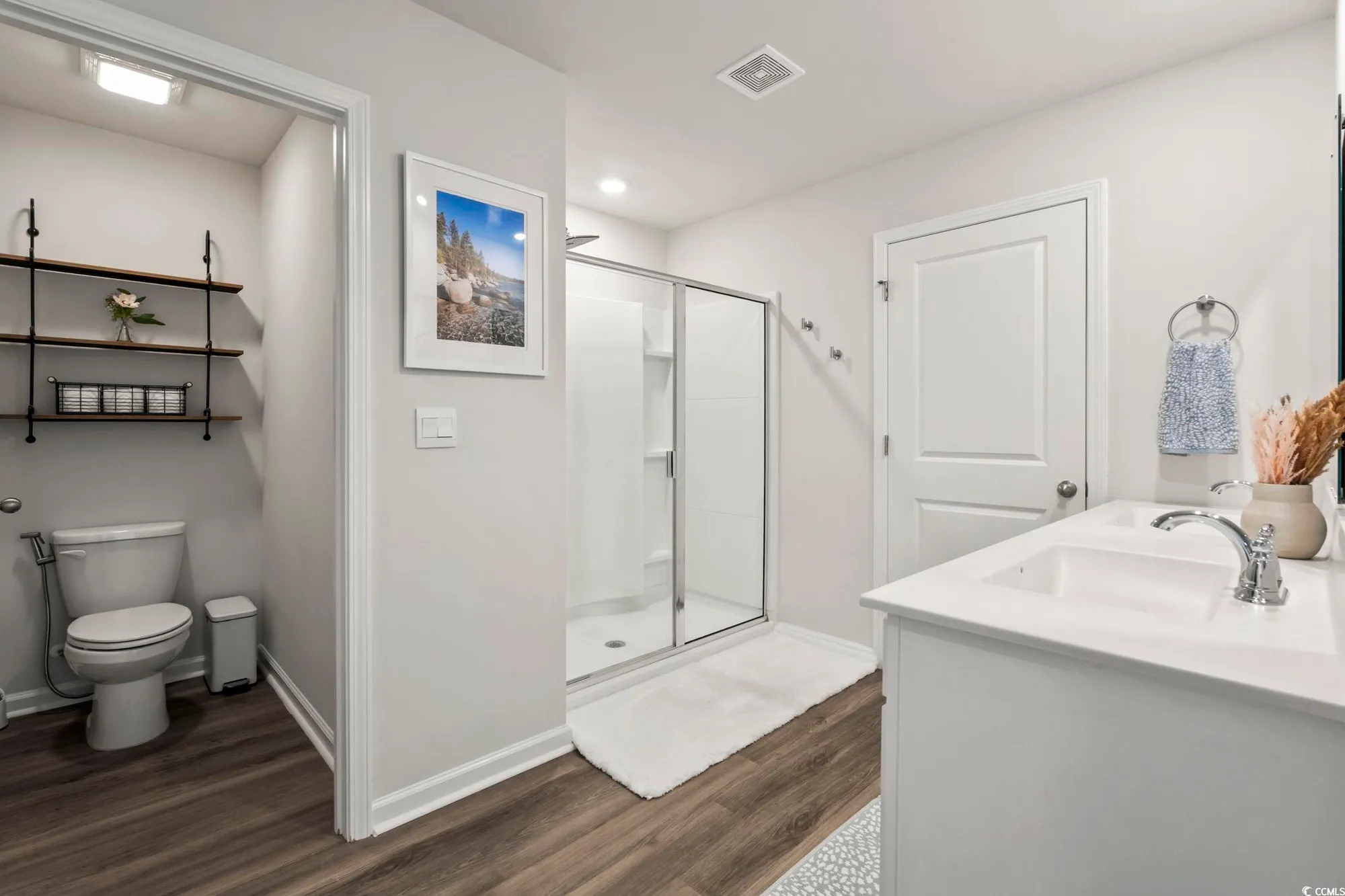 Property Slideshow image 19 of 40 | 320 vaccaro dr, Myrtle Beach, SC, 29588