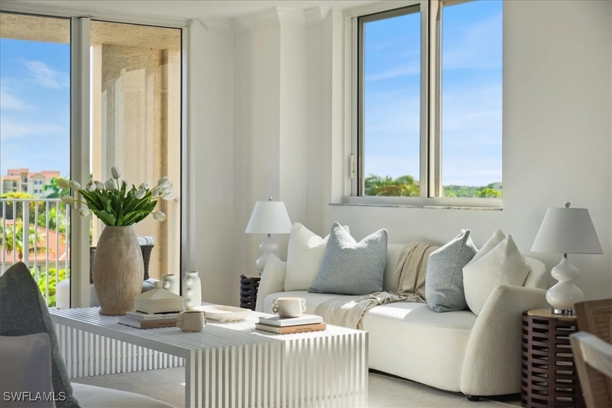 Property Slideshow image 12 of 49 | 6597 nicholas blvd 601, Naples, FL, 34108