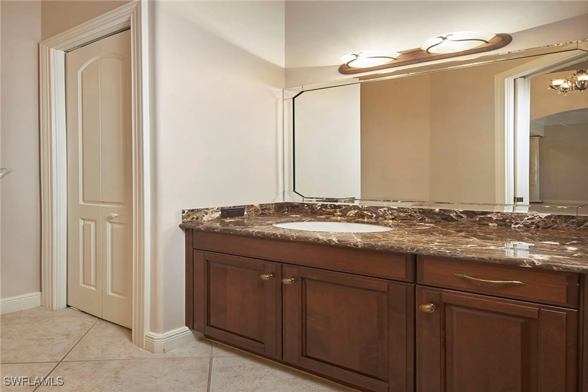Property Slideshow image 17 of 41 | 5669 sago ct, Naples, FL, 34119