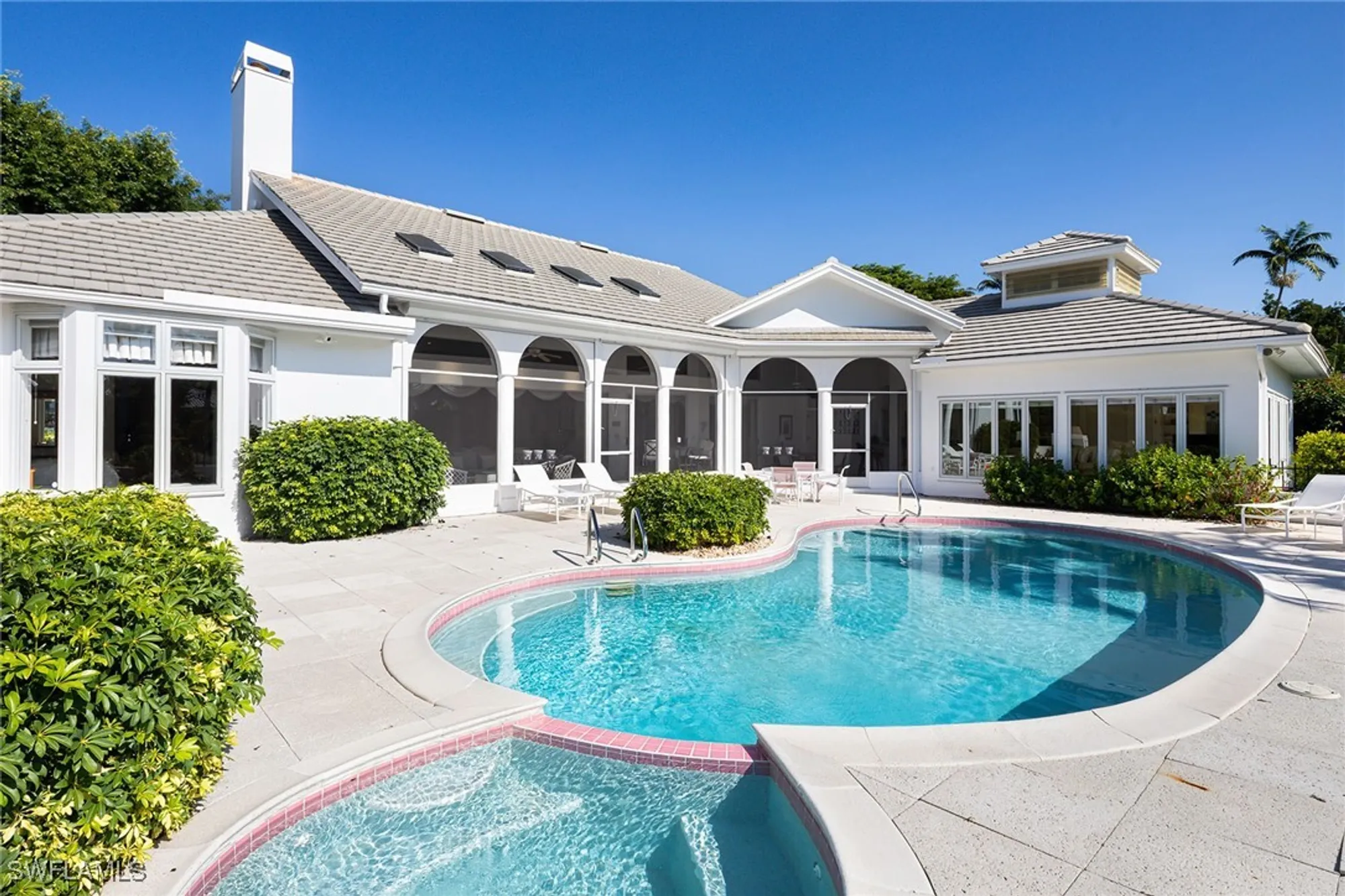 Property Slideshow image 9 of 44 | 708 nathan hale dr, Naples, FL, 34108