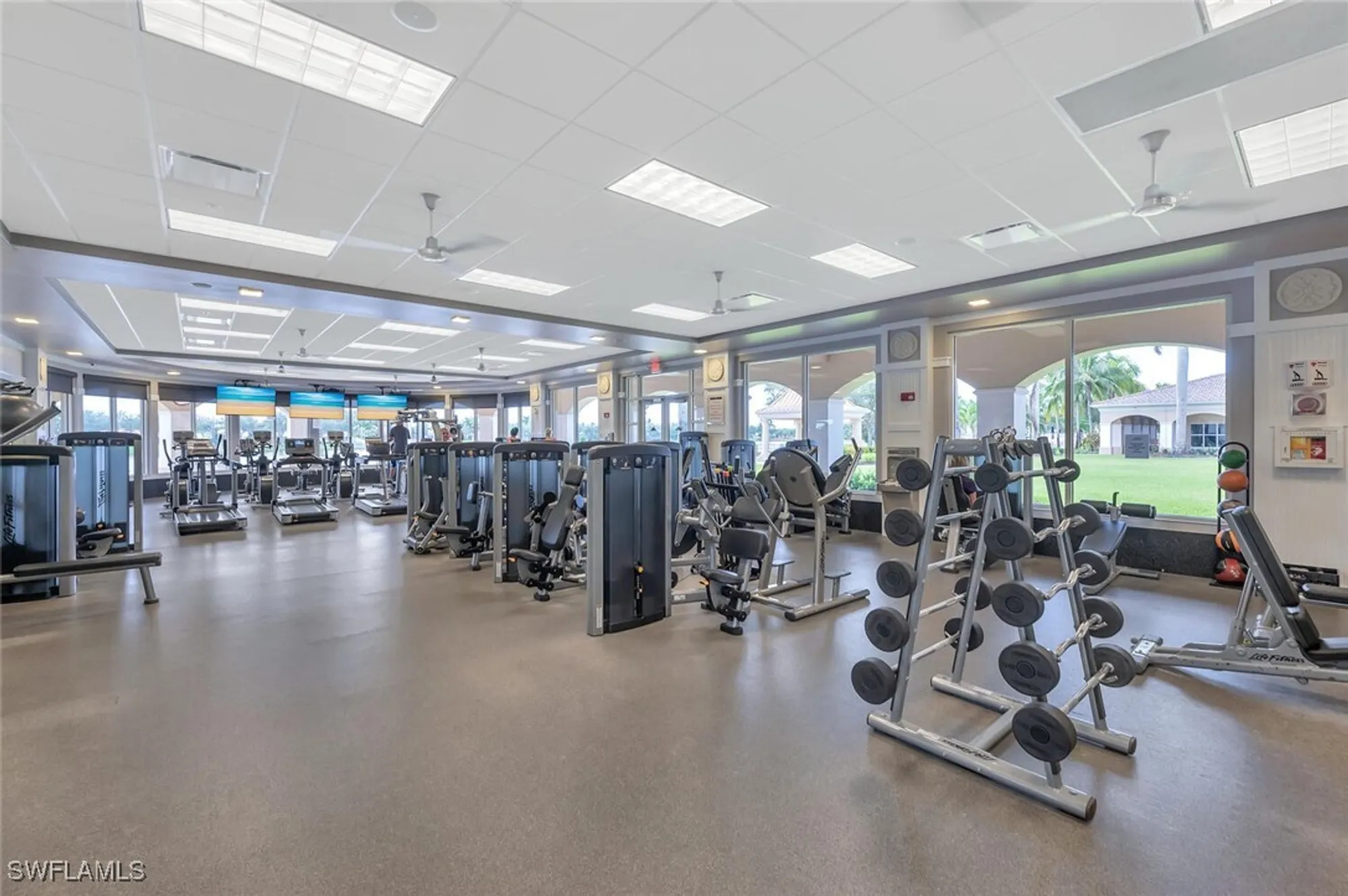 Property Slideshow image 43 of 48 | 8008 wilfredo ct, Naples, FL, 34114