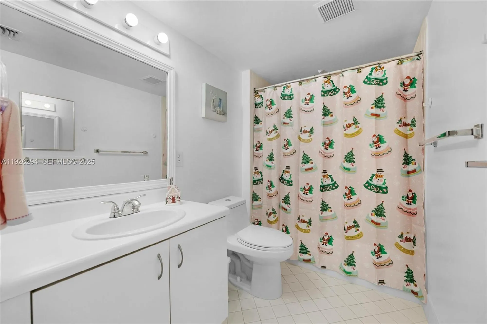 Property Slideshow image 17 of 34 | 900 sw 142nd ave apt 306l, Pembroke Pines, FL, 33027