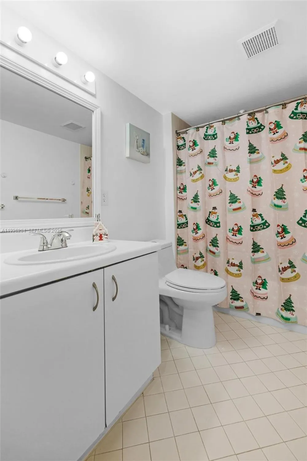 Property Slideshow image 18 of 34 | 900 sw 142nd ave apt 306l, Pembroke Pines, FL, 33027