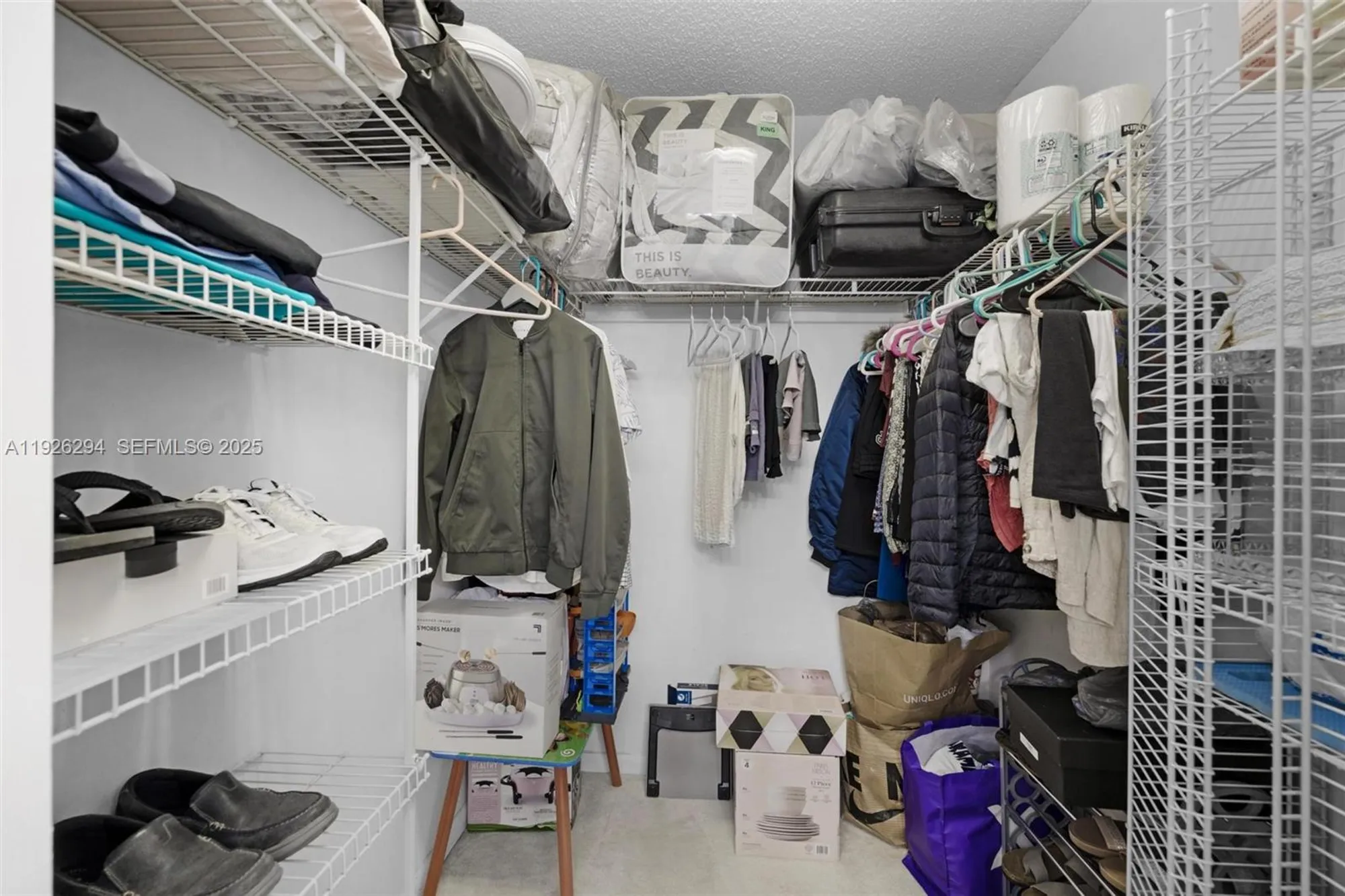 Property Slideshow image 12 of 34 | 900 sw 142nd ave apt 306l, Pembroke Pines, FL, 33027