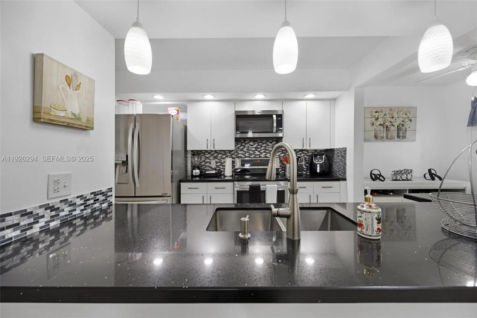 Property Slideshow image 26 of 34 | 900 sw 142nd ave apt 306l, Pembroke Pines, FL, 33027