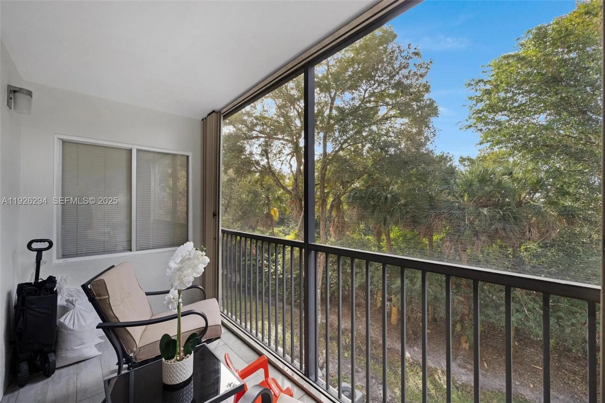 Property Slideshow image 31 of 34 | 900 sw 142nd ave apt 306l, Pembroke Pines, FL, 33027