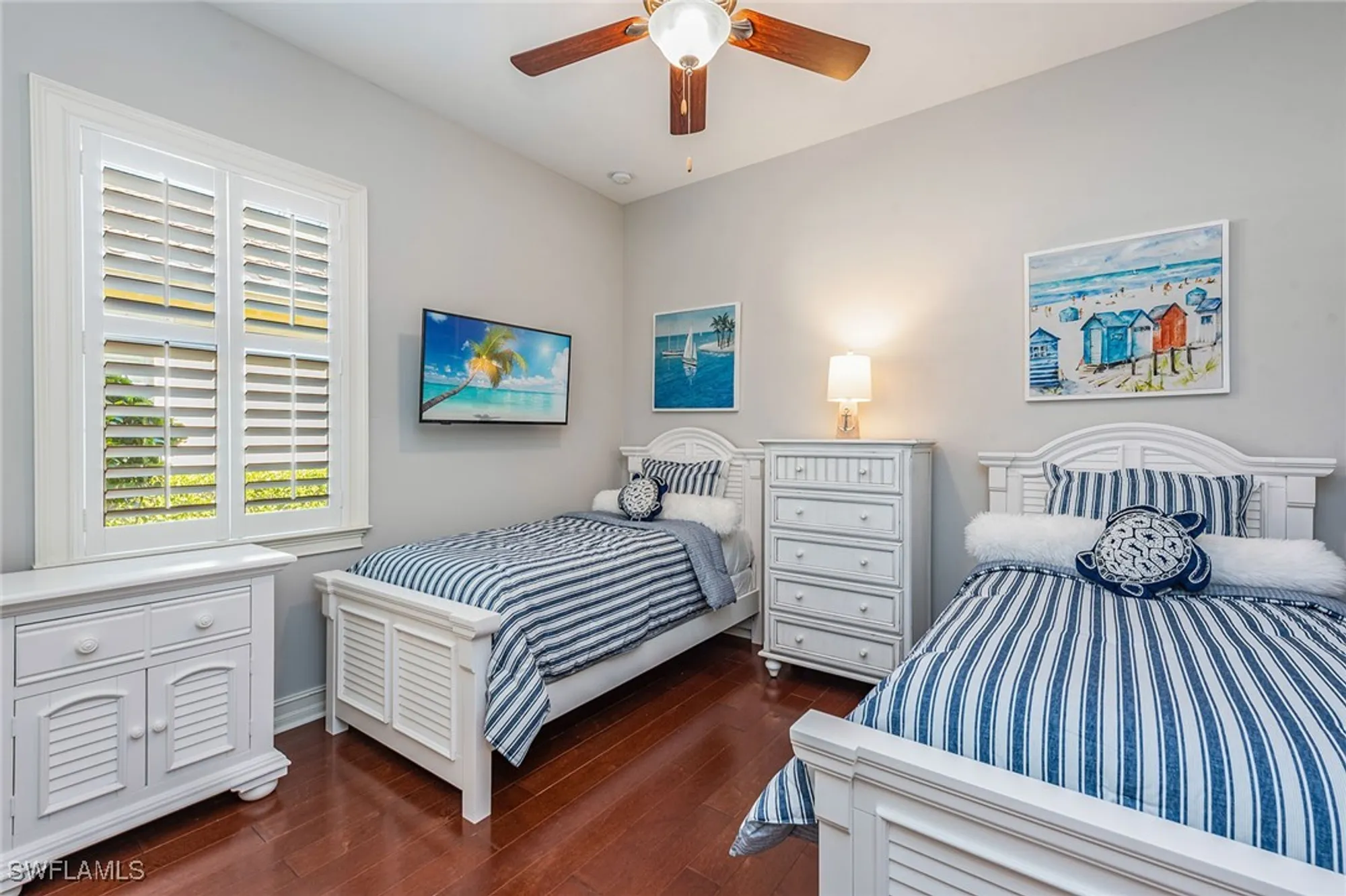 Property Slideshow image 16 of 50 | 9197 campanile cir, Naples, FL, 34114
