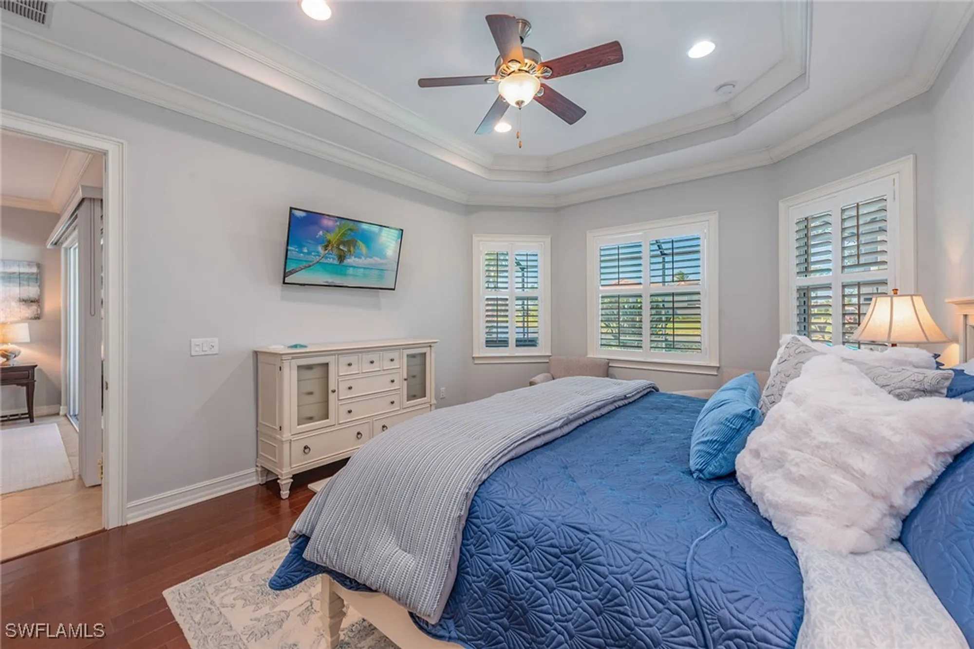 Property Slideshow image 11 of 50 | 9197 campanile cir, Naples, FL, 34114