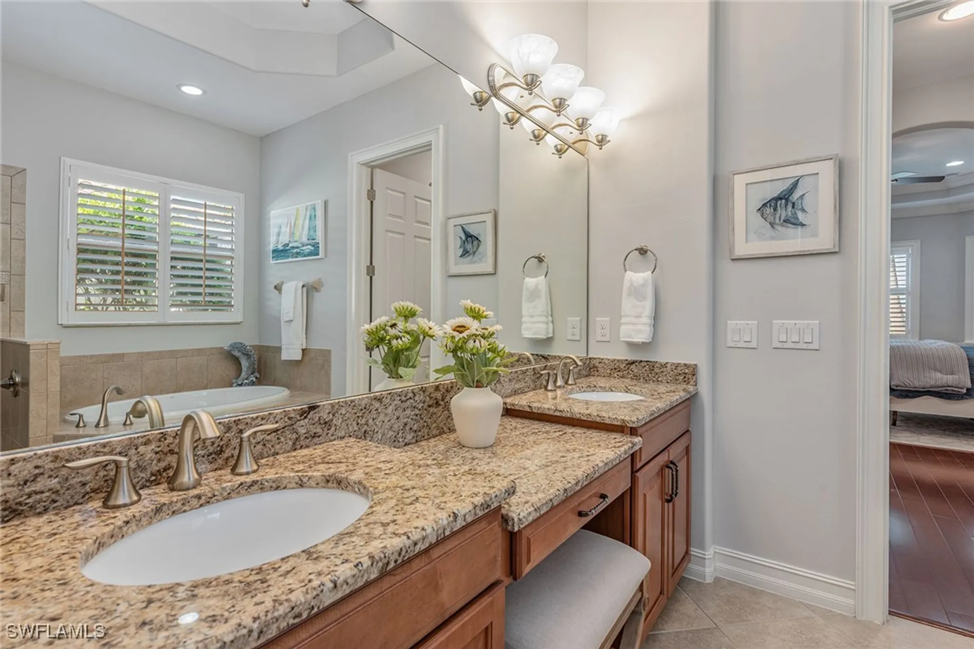 Property Slideshow image 12 of 50 | 9197 campanile cir, Naples, FL, 34114