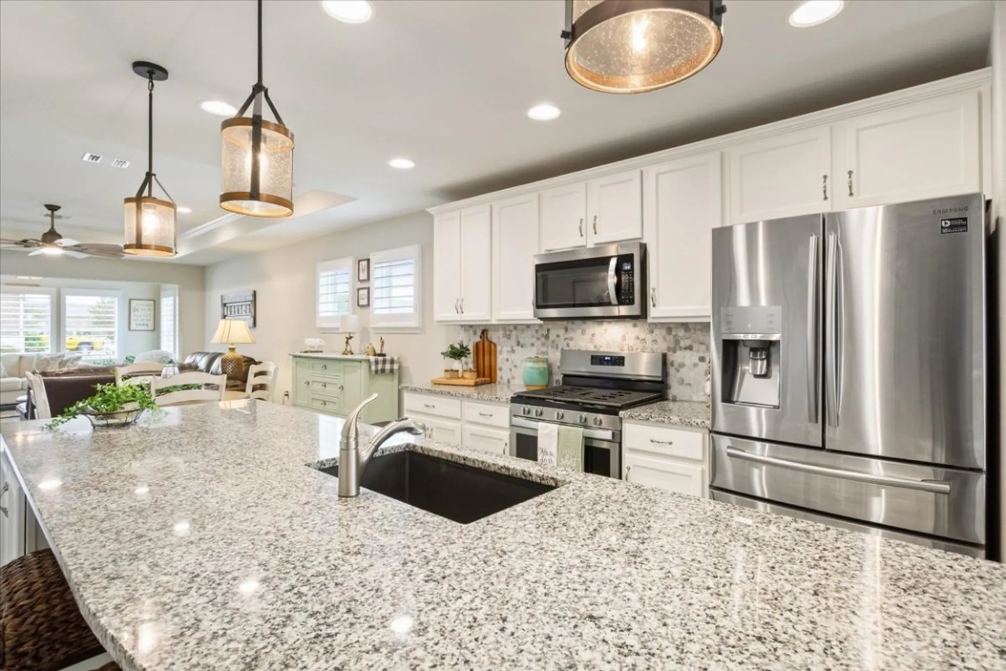 Property Slideshow image 18 of 38 | 600 rockport st, Georgetown, TX, 78633