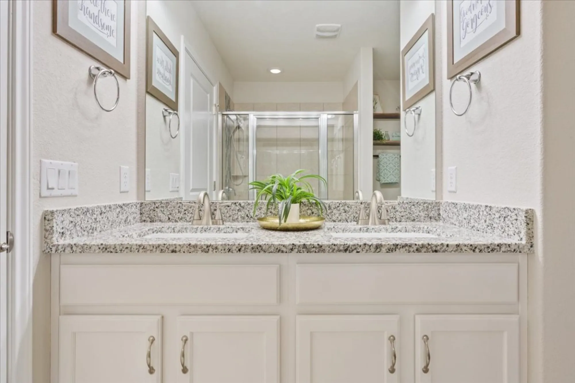 Property Slideshow image 25 of 38 | 600 rockport st, Georgetown, TX, 78633