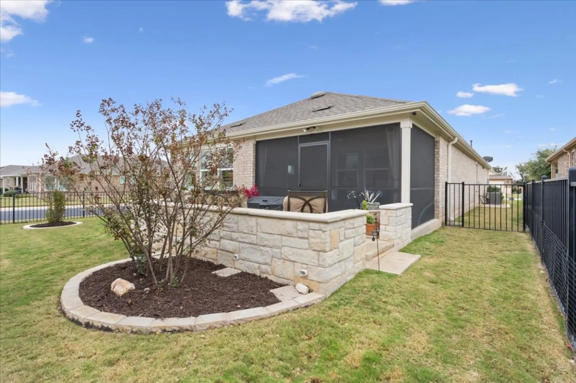 Property Slideshow image 35 of 38 | 600 rockport st, Georgetown, TX, 78633