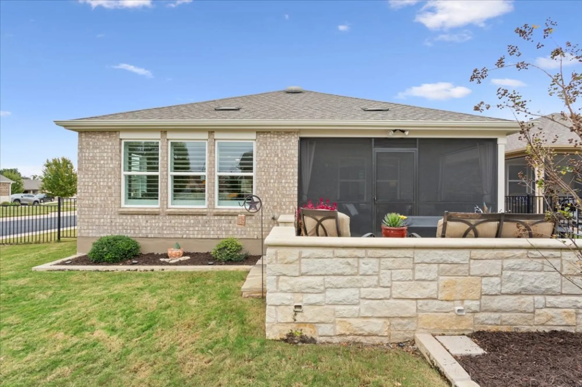 Property Slideshow image 36 of 38 | 600 rockport st, Georgetown, TX, 78633