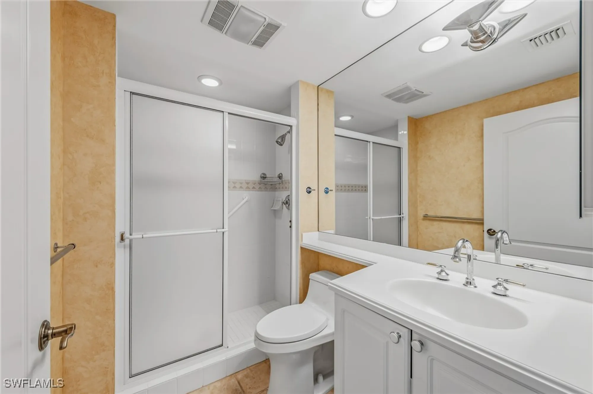 Property Slideshow image 26 of 37 | 4751 bonita bay blvd 803, Bonita Springs, FL, 34134