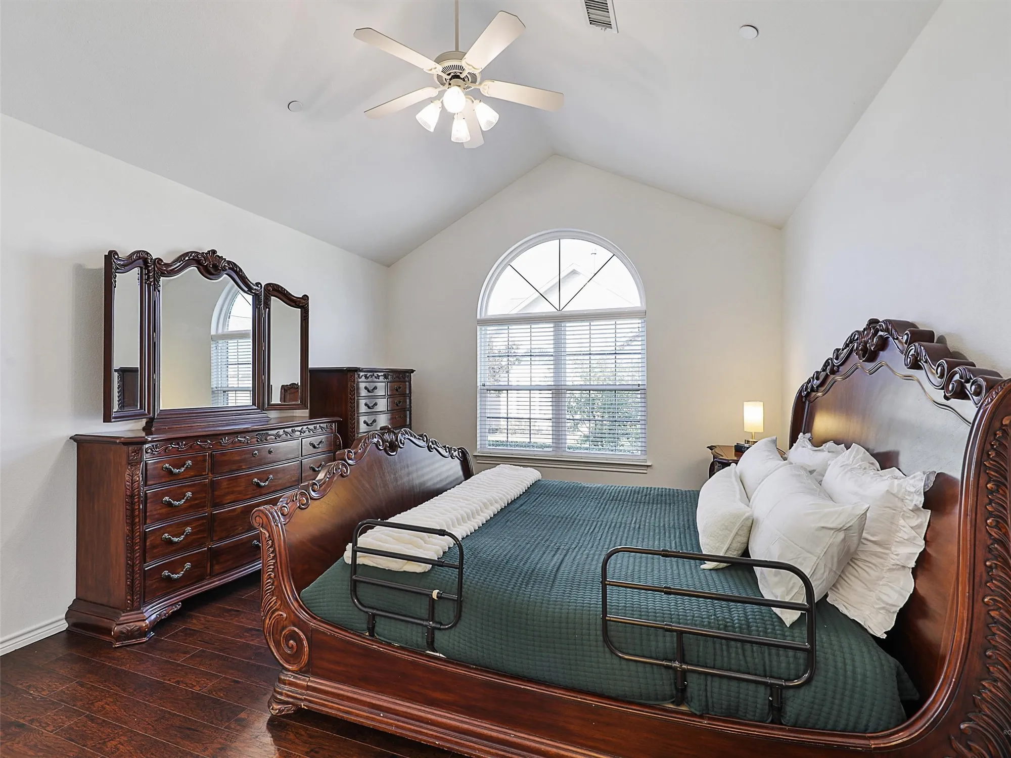 Property Slideshow image 20 of 40 | 2601 marsh ln unit 124, Plano, TX, 75093