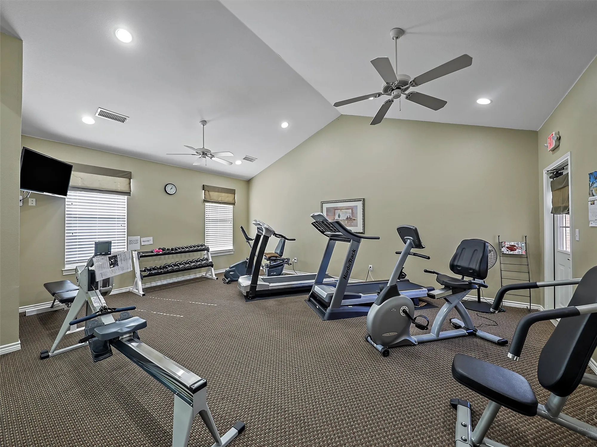 Property Slideshow image 37 of 40 | 2601 marsh ln unit 124, Plano, TX, 75093