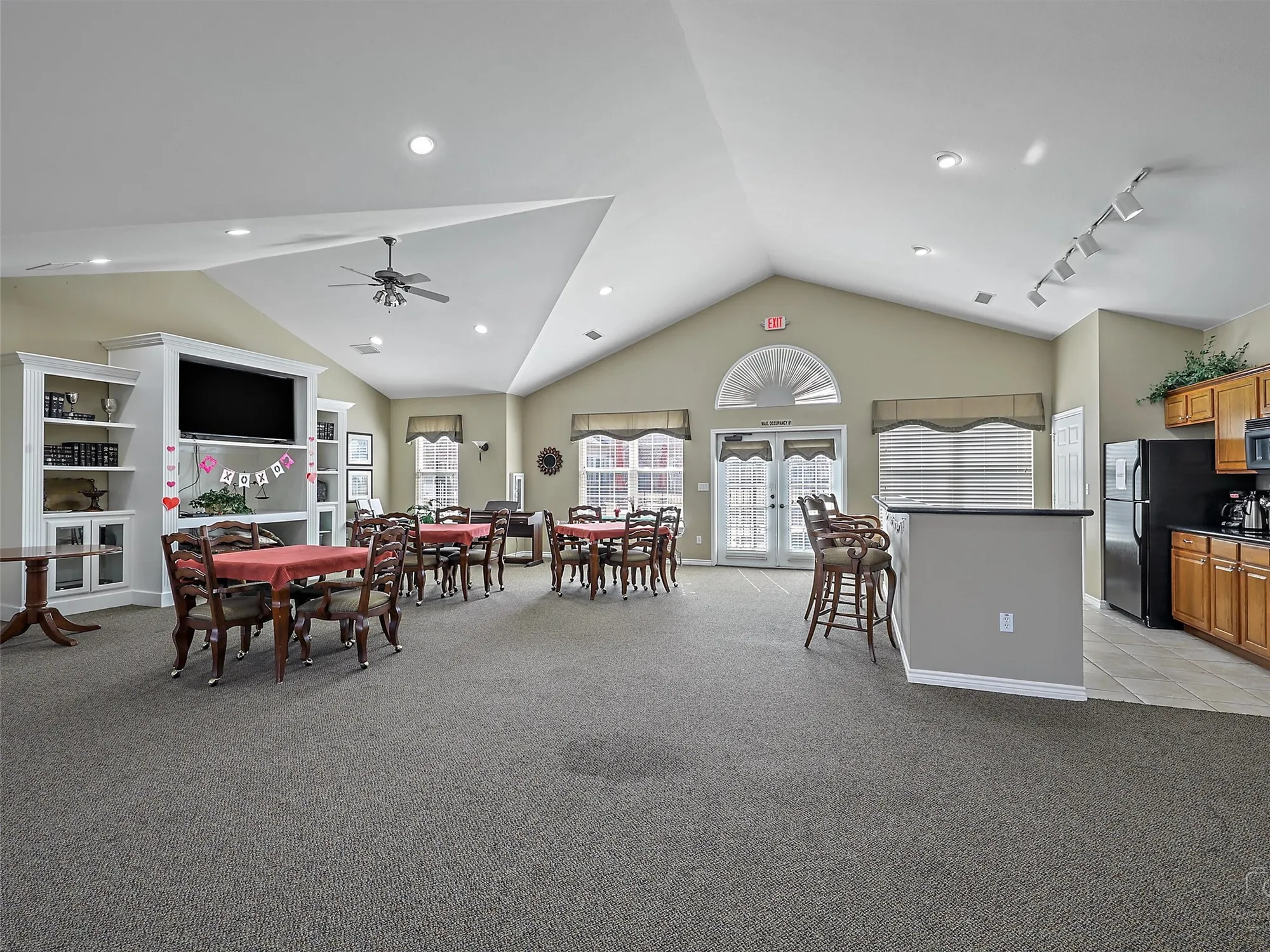 Property Slideshow image 32 of 40 | 2601 marsh ln unit 124, Plano, TX, 75093