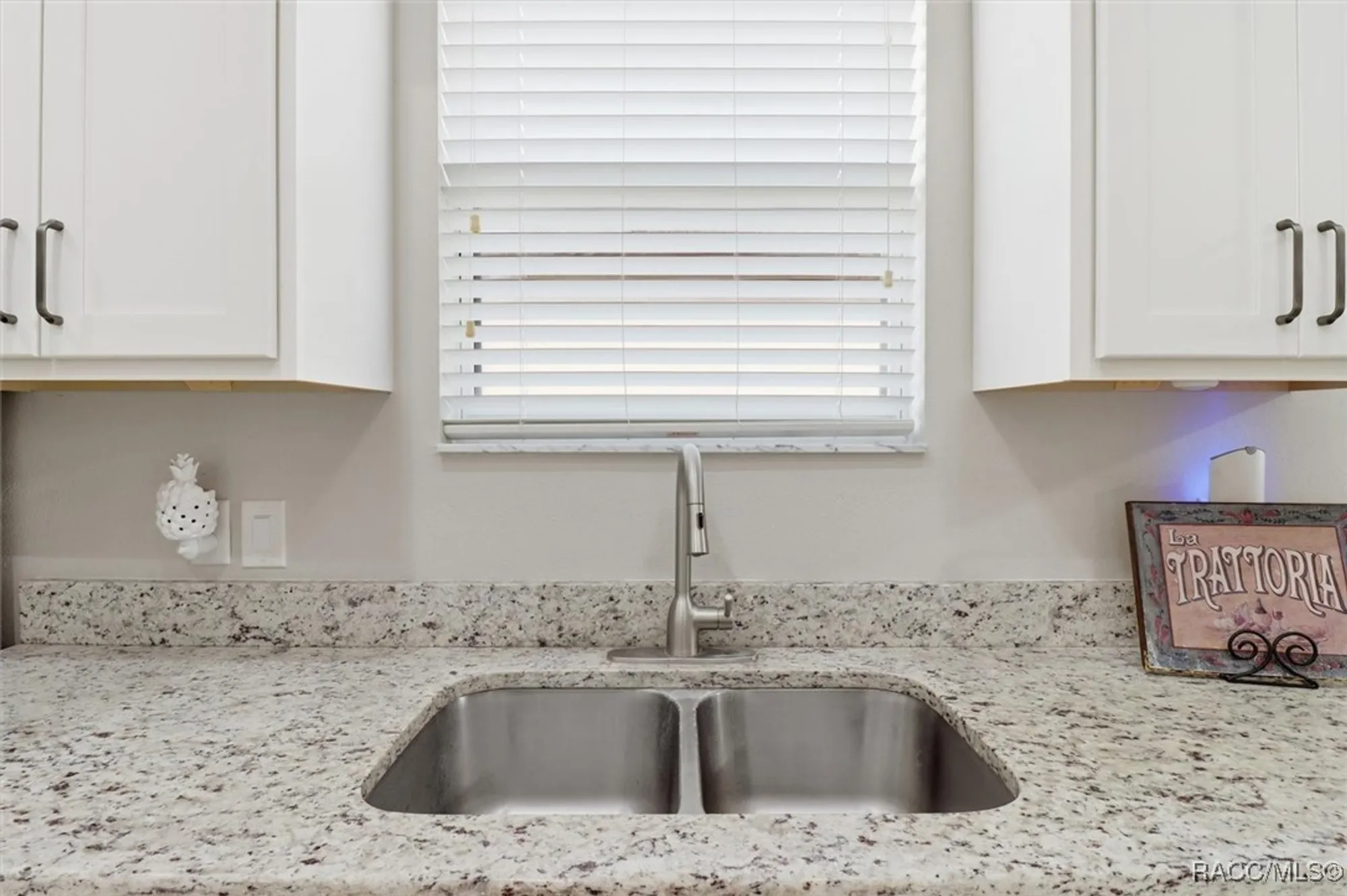 Property Slideshow image 14 of 47 | 710 w doerr path, Hernando, FL, 34442