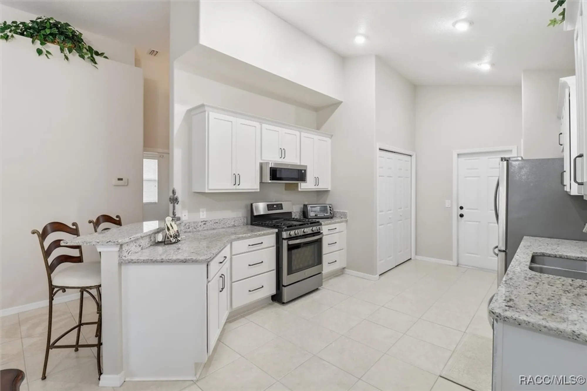 Property Slideshow image 12 of 47 | 710 w doerr path, Hernando, FL, 34442
