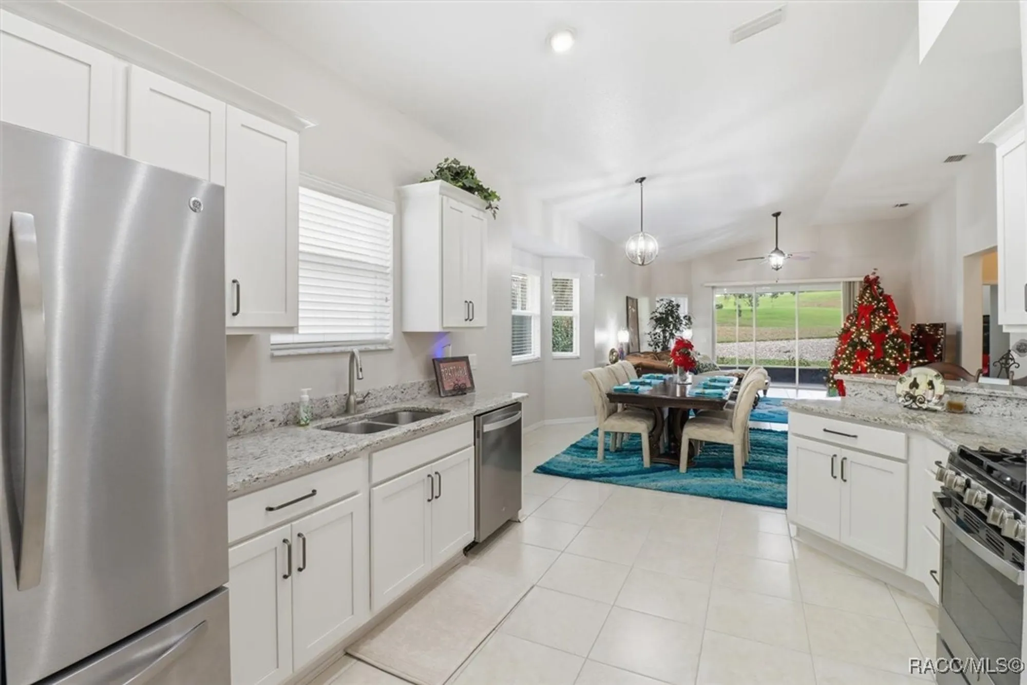 Property Slideshow image 13 of 47 | 710 w doerr path, Hernando, FL, 34442