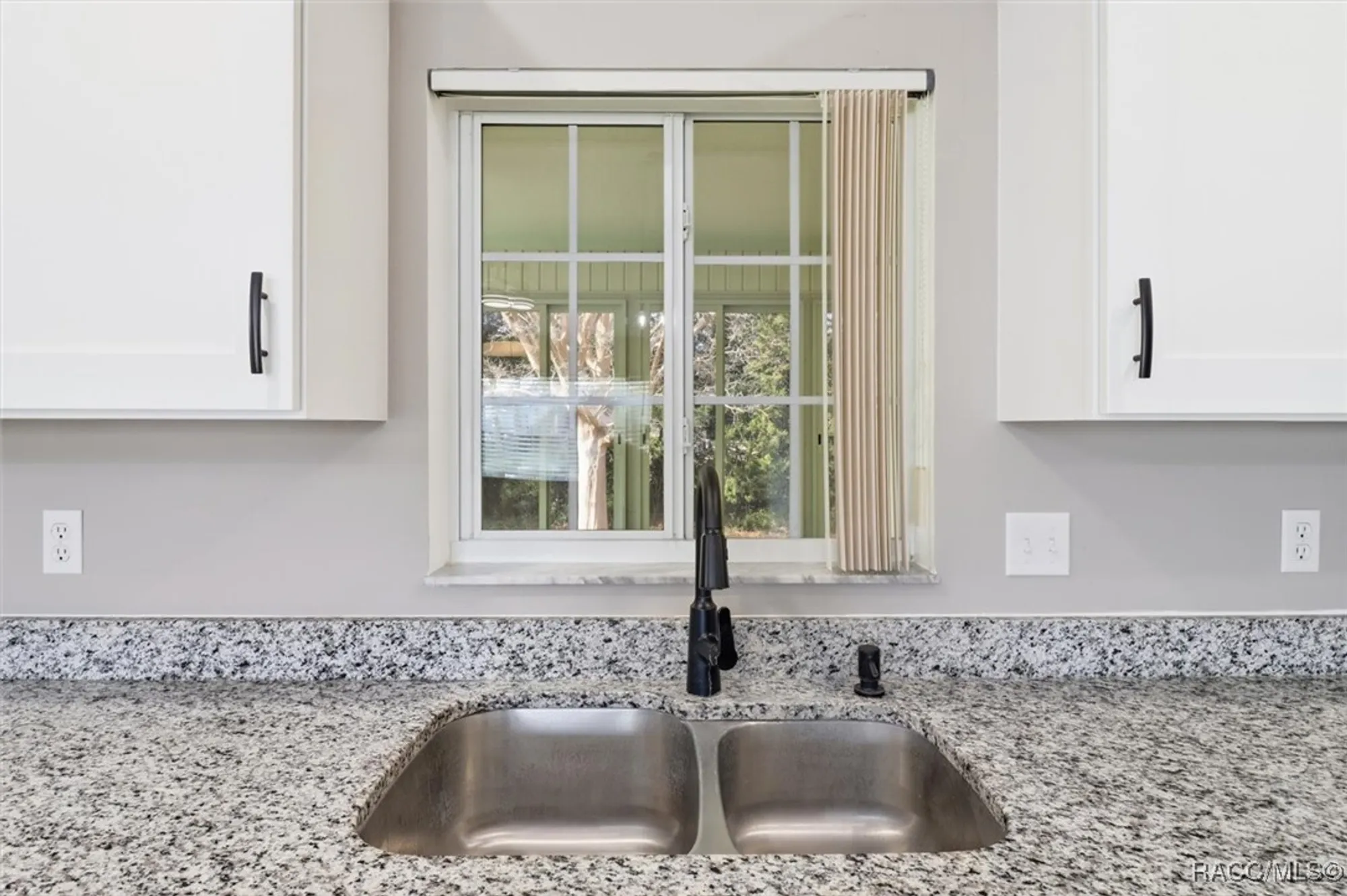 Property Slideshow image 19 of 44 | 11960 sw 137th loop, Dunnellon, FL, 34432