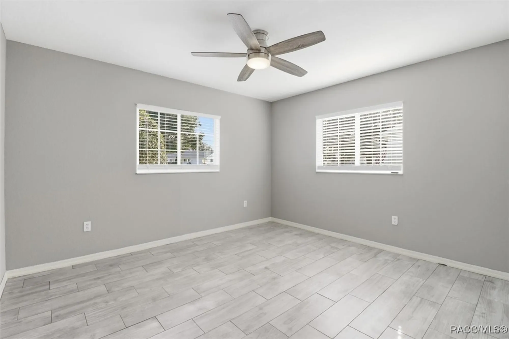 Property Slideshow image 27 of 44 | 11960 sw 137th loop, Dunnellon, FL, 34432