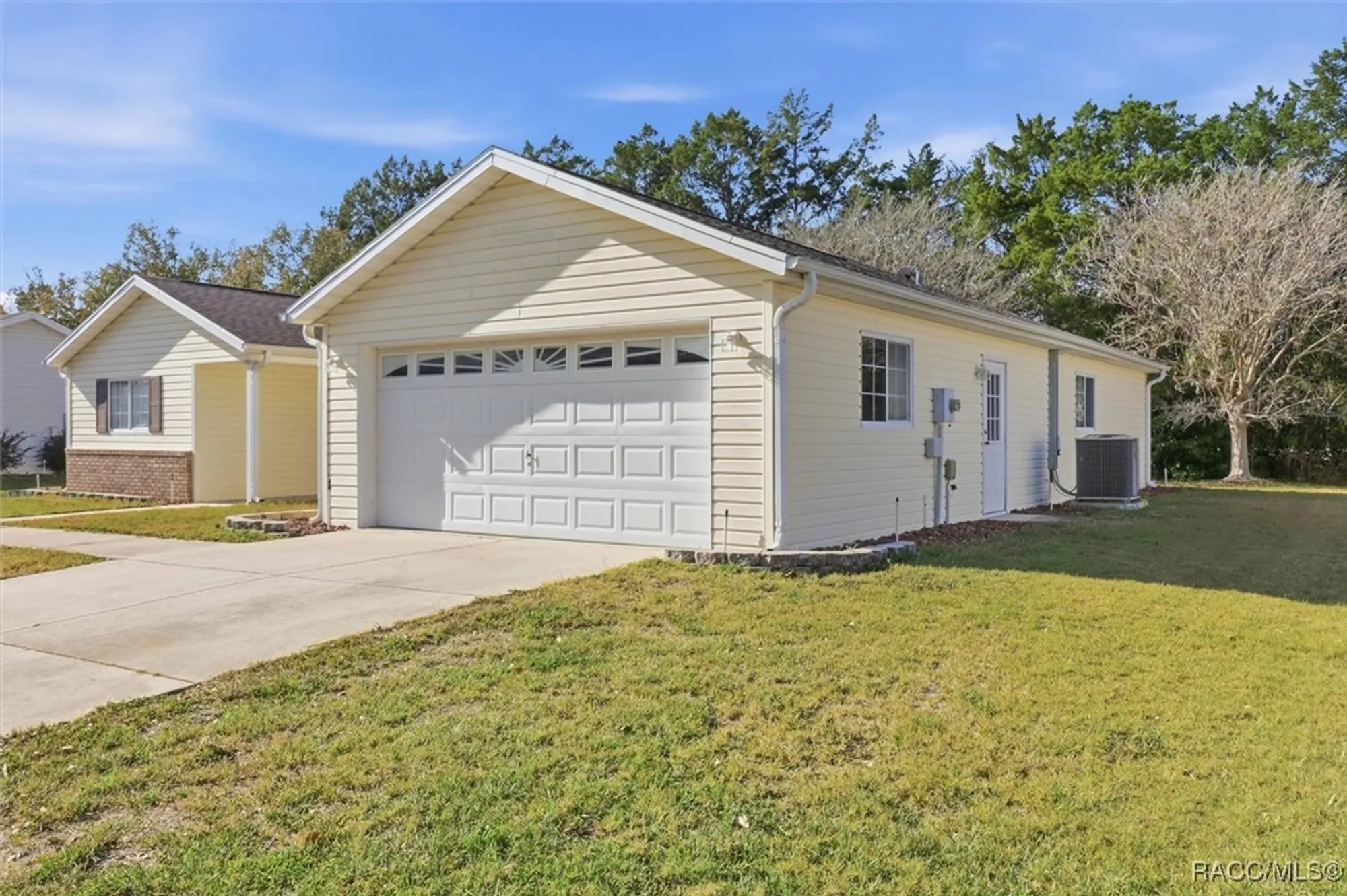 Property Slideshow image 4 of 44 | 11960 sw 137th loop, Dunnellon, FL, 34432