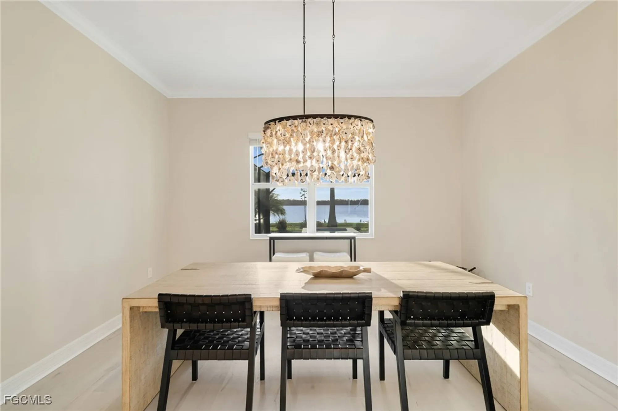 Property Slideshow image 10 of 50 | 13670 blue bay cir, Fort Myers, FL, 33913