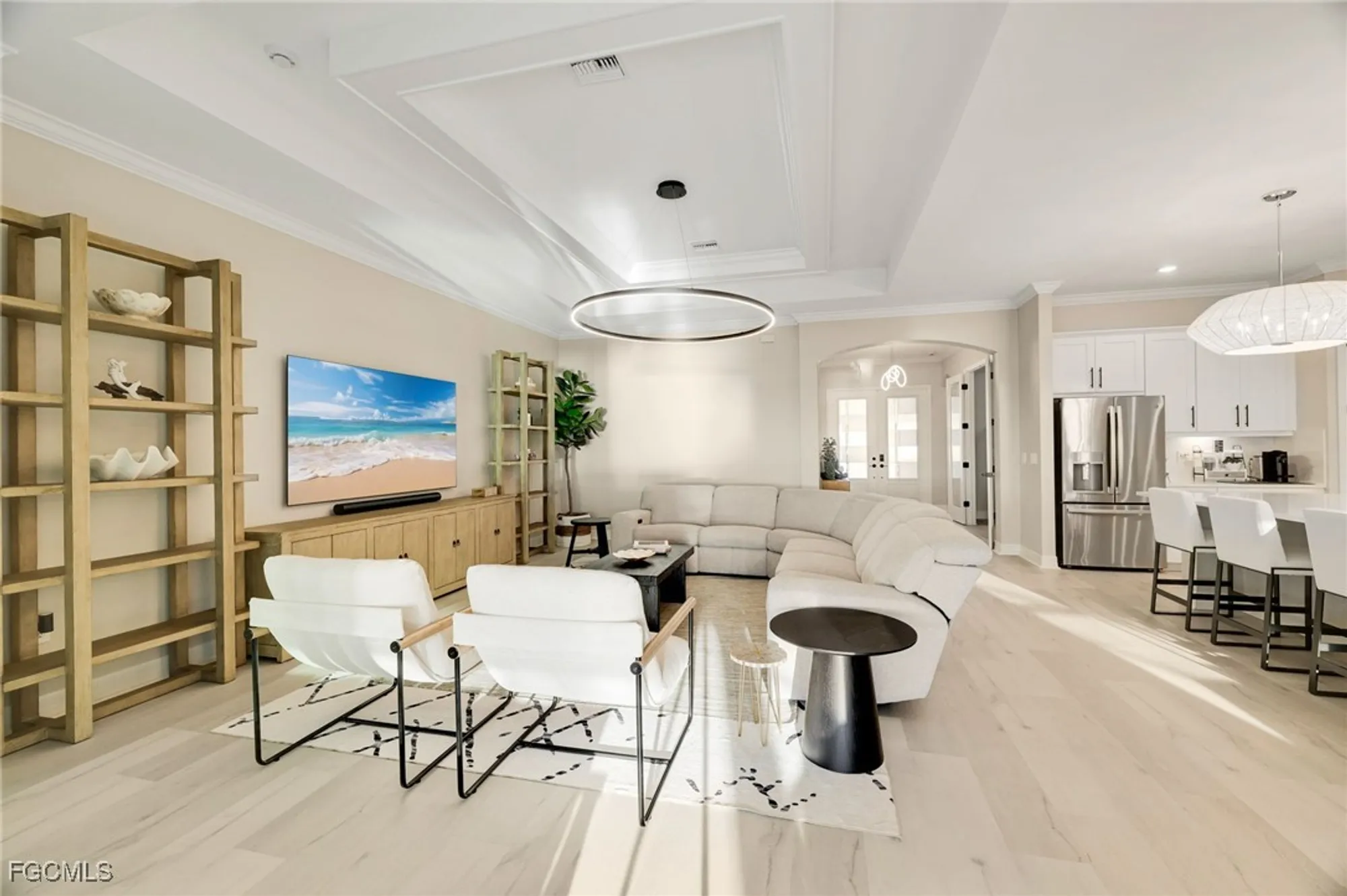Property Slideshow image 11 of 50 | 13670 blue bay cir, Fort Myers, FL, 33913