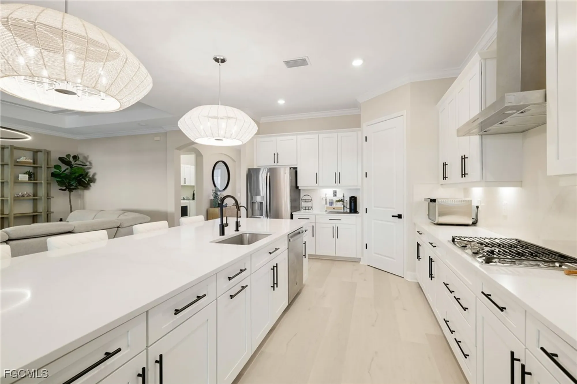 Property Slideshow image 9 of 50 | 13670 blue bay cir, Fort Myers, FL, 33913