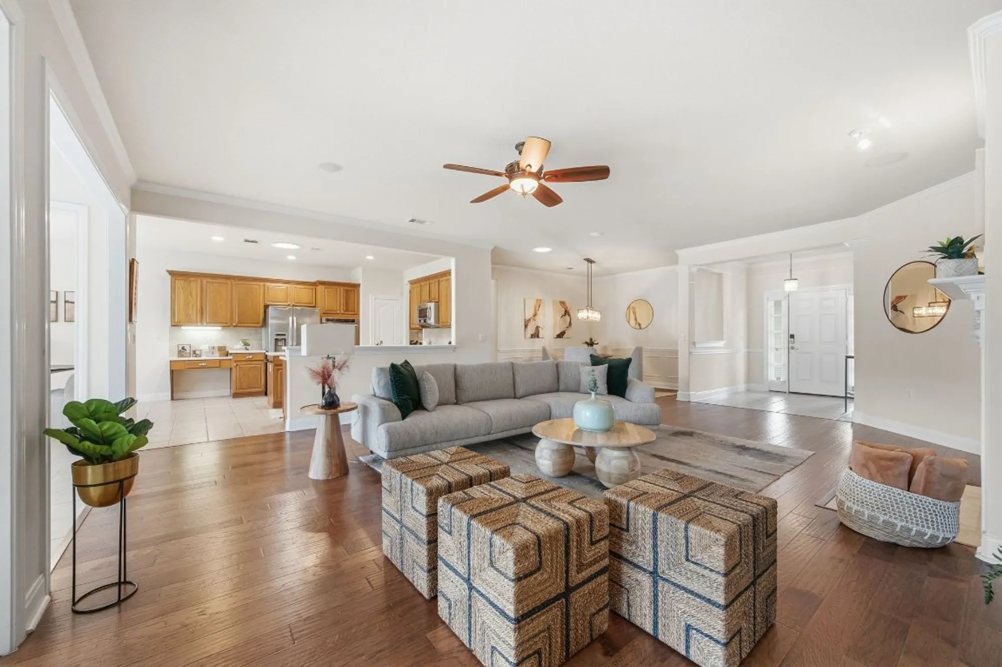 Property Slideshow image 10 of 40 | 512 armstrong dr, Georgetown, TX, 78633