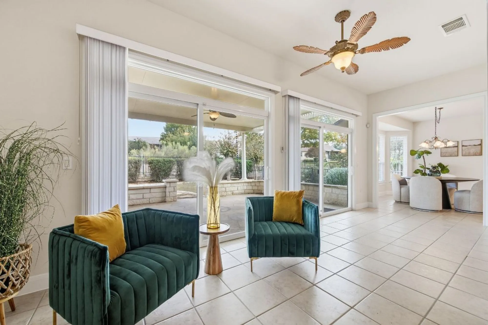 Property Slideshow image 23 of 40 | 512 armstrong dr, Georgetown, TX, 78633