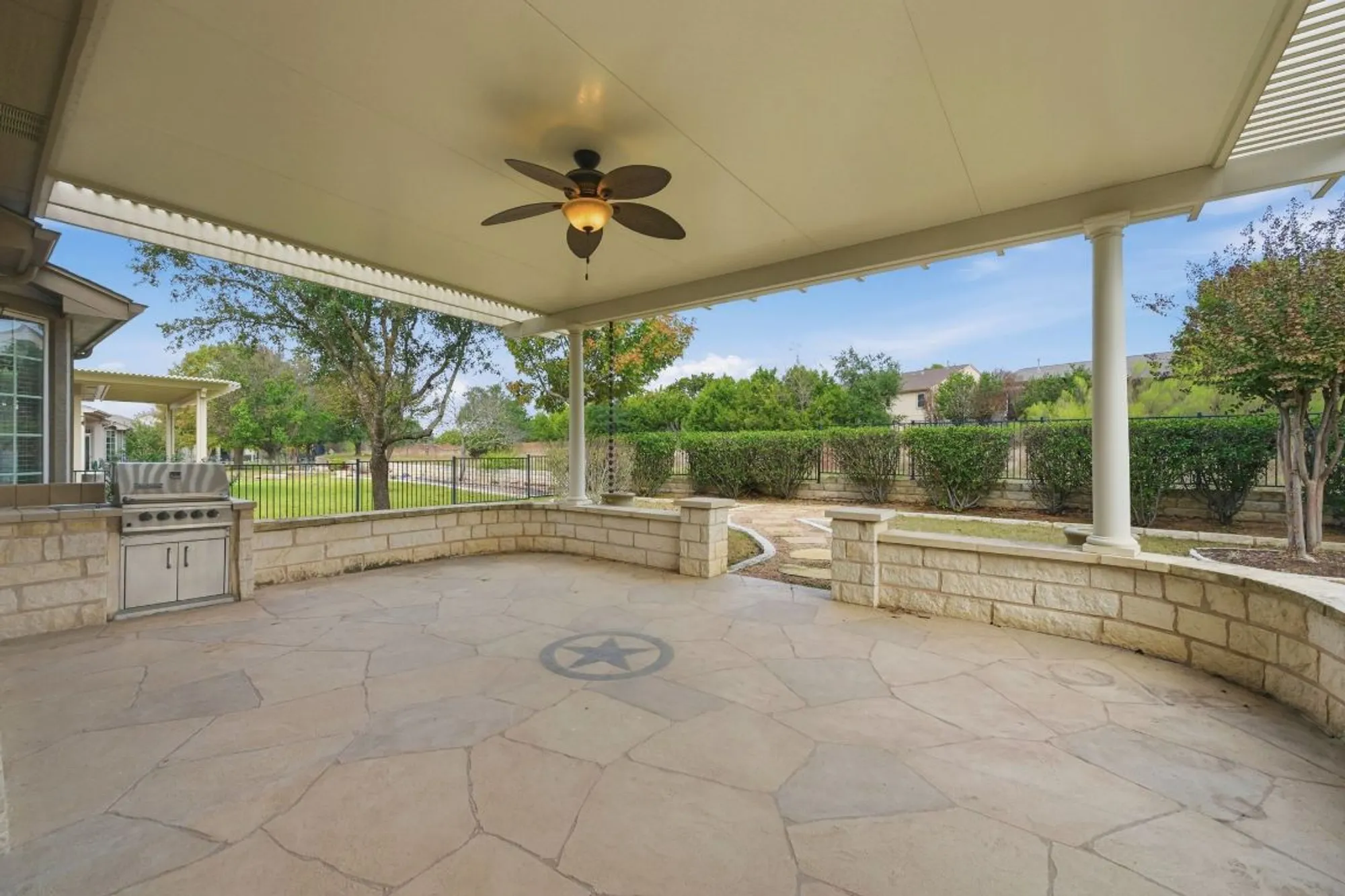 Property Slideshow image 34 of 40 | 512 armstrong dr, Georgetown, TX, 78633