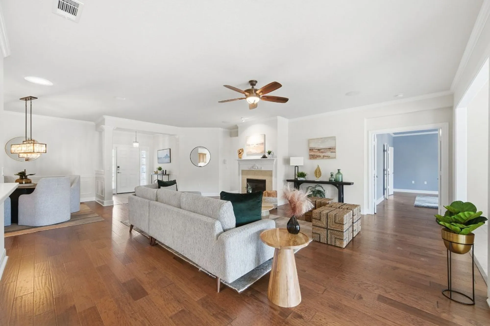 Property Slideshow image 8 of 40 | 512 armstrong dr, Georgetown, TX, 78633