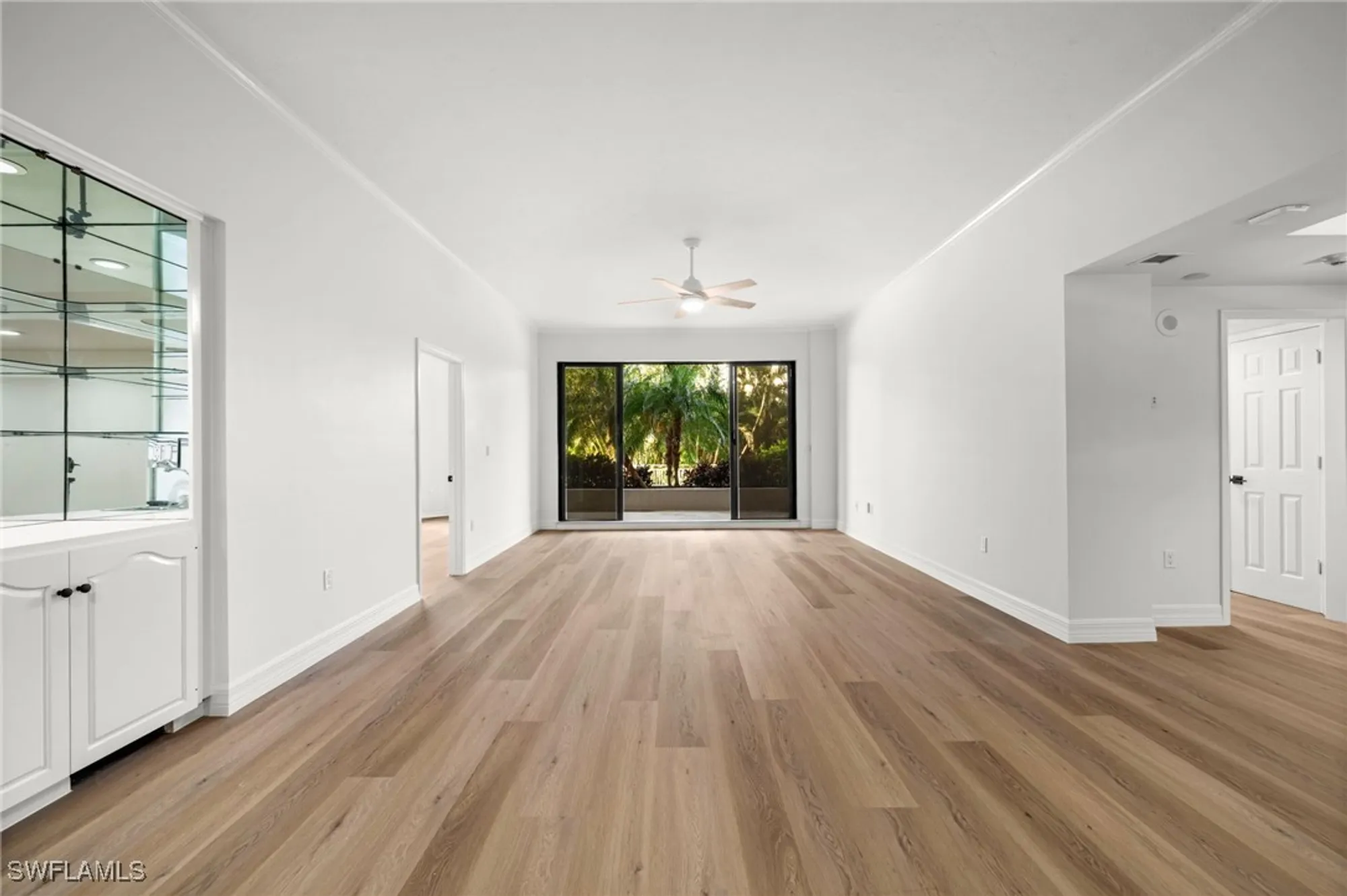 Property Slideshow image 11 of 48 | 6075 pelican bay blvd 104, Naples, FL, 34108