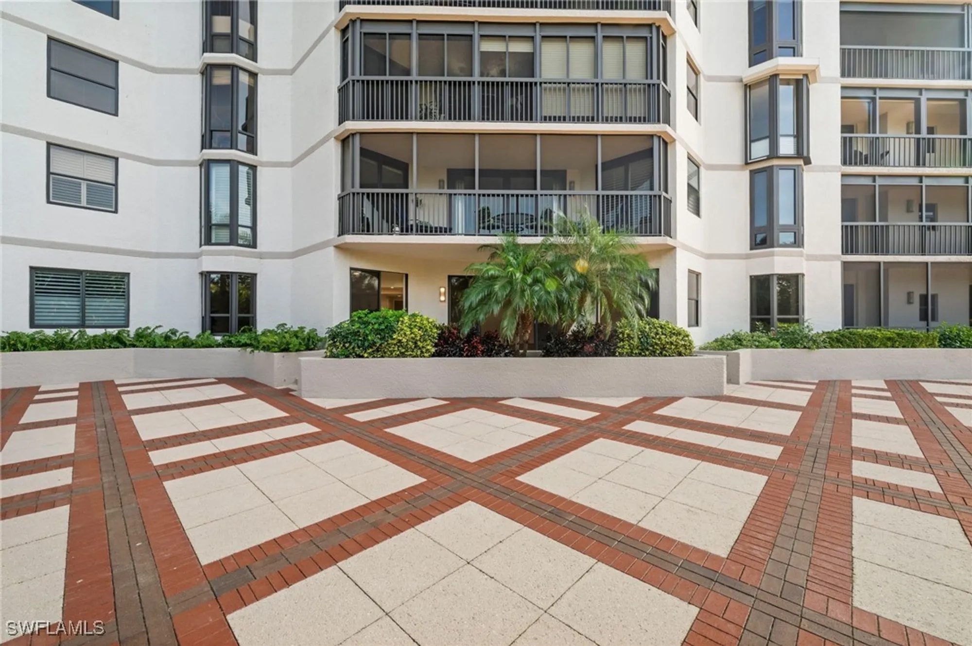 Property Slideshow image 30 of 48 | 6075 pelican bay blvd 104, Naples, FL, 34108