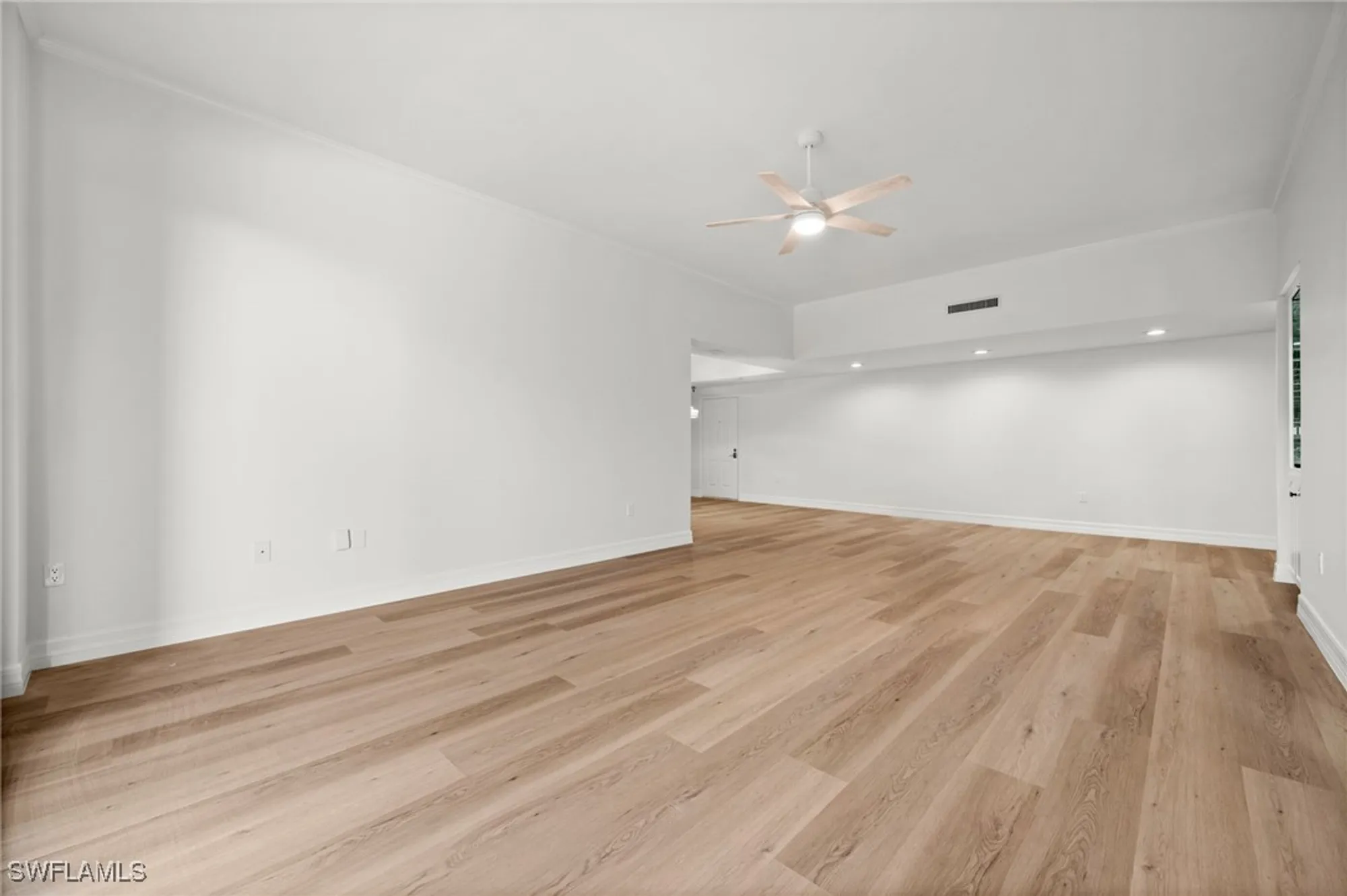 Property Slideshow image 9 of 48 | 6075 pelican bay blvd 104, Naples, FL, 34108